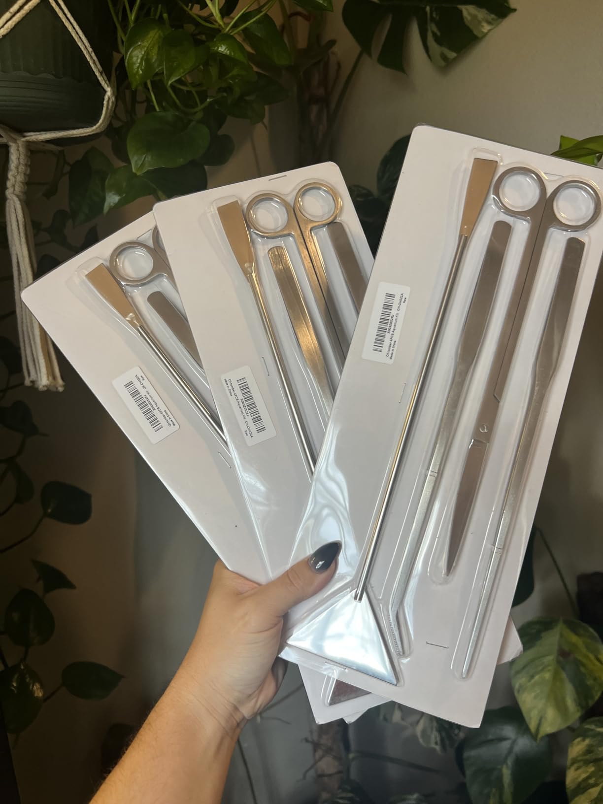 Ohtomber Aquascape Tools Aquarium Kit - 4PCS Terrarium Supplies Include Long Tweezers for Terrarium, Feeding Tongs, Aquarium Scissors, Algae Scraper for Fish Tank Cleaning Plant Trimming customer photo 1