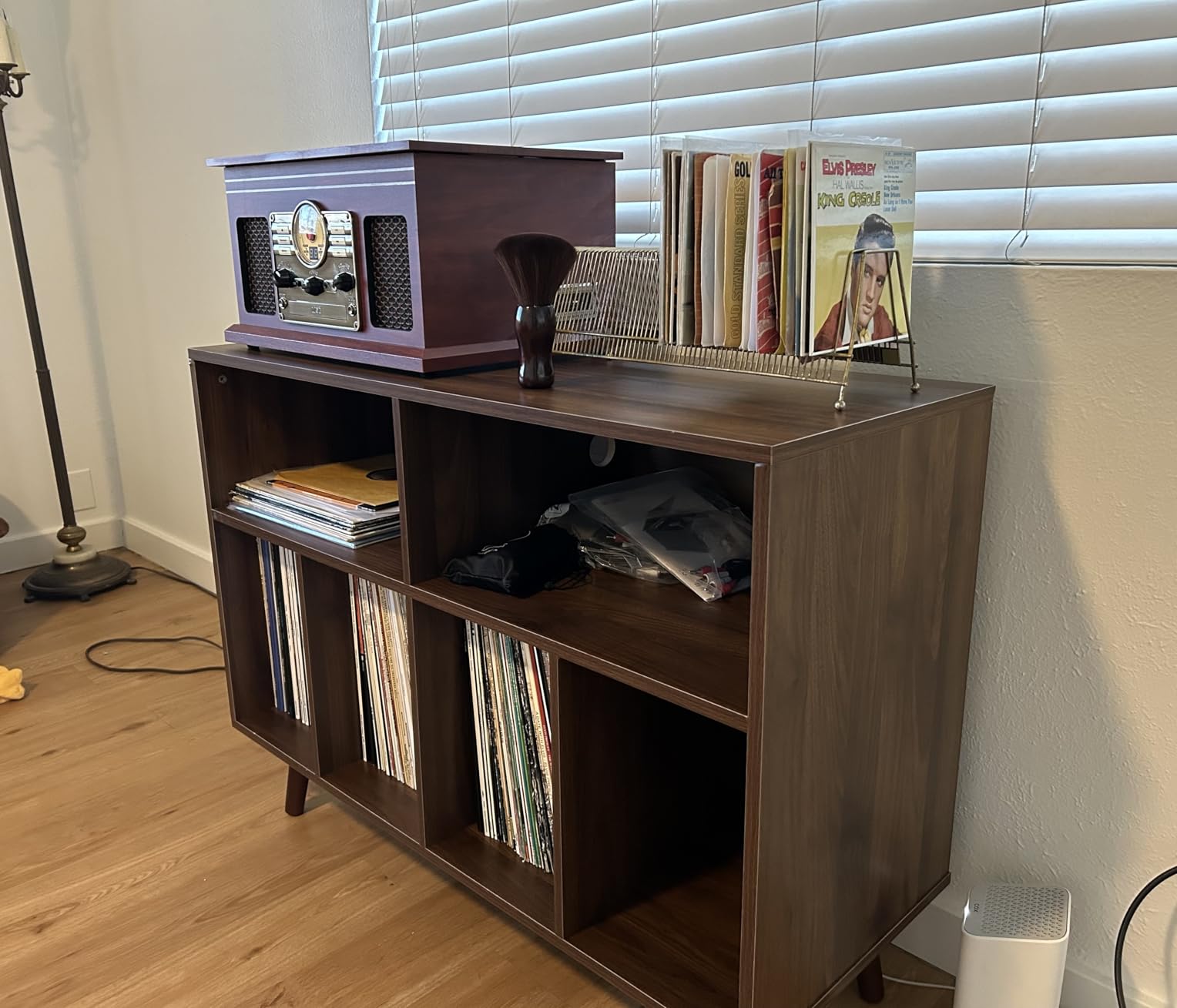 Cozy Castle Record Player Stand with Vinyl Storage Cabinet, Wood Turntable Table Open Shelf Holder Up to 350 Albums Cube Storage Organizer customer photo 1