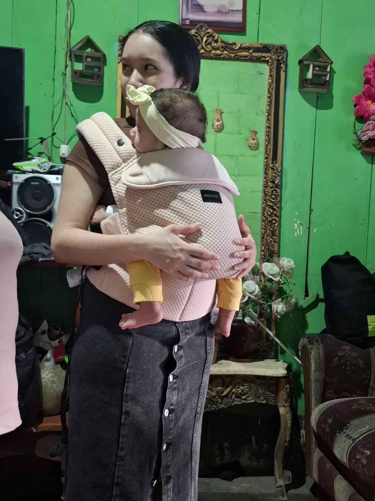 Momcozy Baby Carrier Purehug customer photo 1