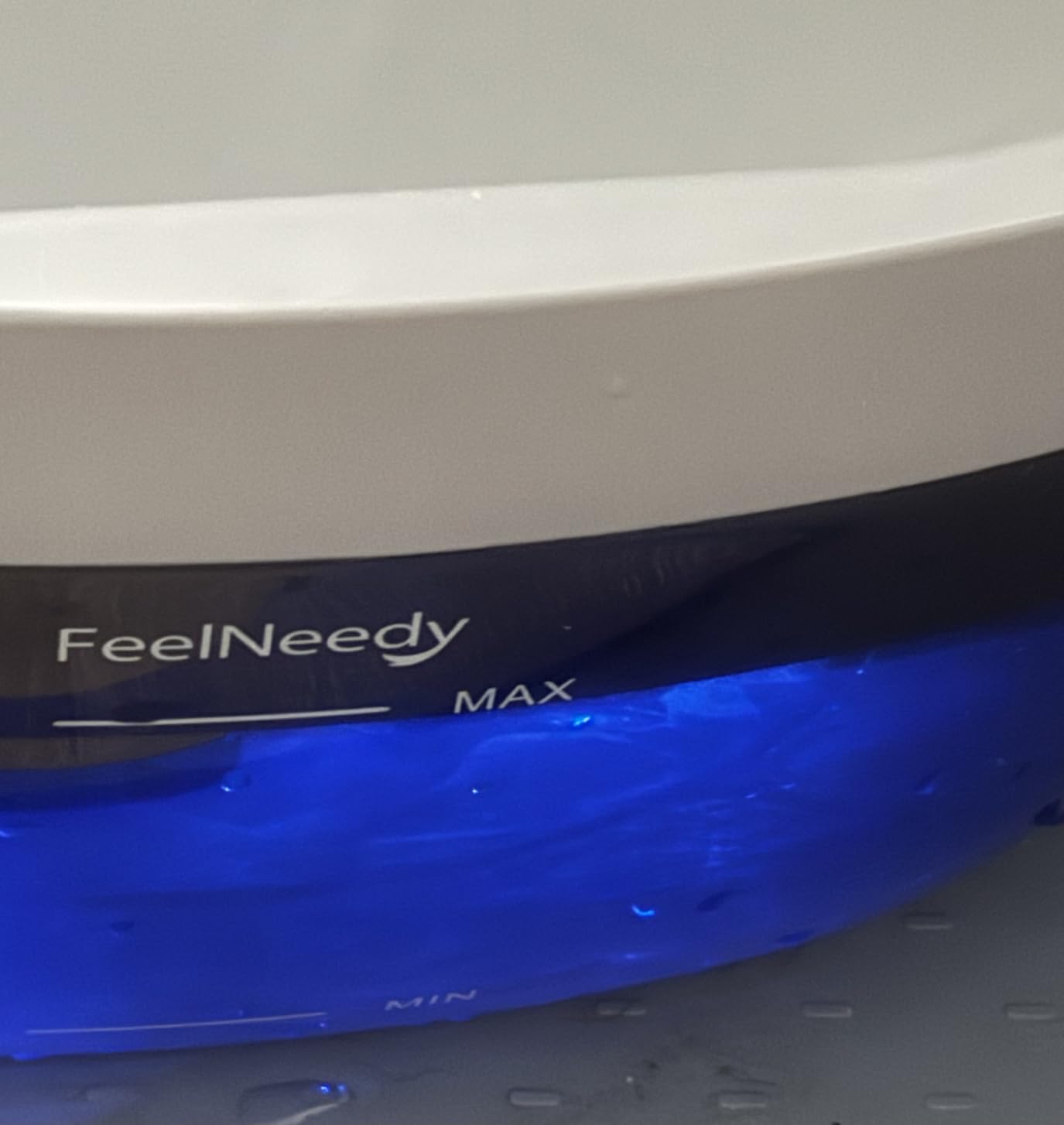 7L/1.8Gal Dog Water Fountain for Large Dog, FEELNEEDY Dog Water Bowl Dispenser Pet Water Fountain, Water Dispenser for Dogs with Ultra Quiet Pump for Multiple Pets with 3 Filters (FN-W05, Clear Blue) customer photo 2