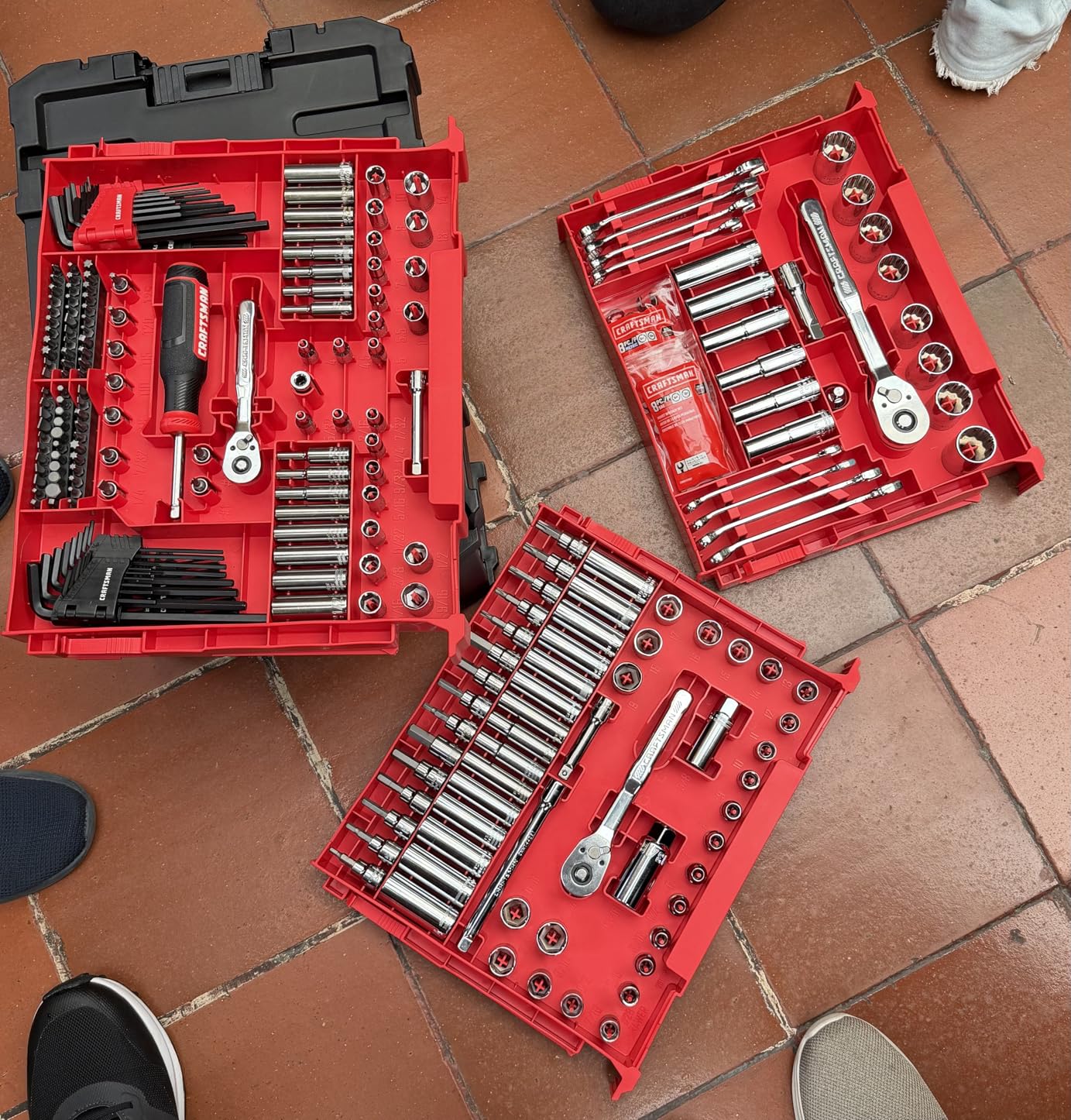 CRAFTSMAN 230 Pcs Mechanics Tool Set, Socket Wrench Set, Car Tool Kit with VERSASTACK Toolbox, SAE and Metric,1/4 in, 3/8 in, and 1/2 Drive, Short and Long Arm Hex Keys (CMMT45306) customer photo 2