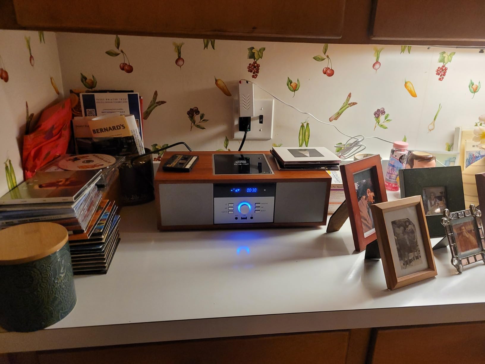 Nostalgic Bluetooth Stereo System for Home, WISCENT Vintage Micro HiFi Systems CD Player, with Bluetooth Audio Streaming, FM Radio, USB Port, Aux-in, Earphone Port (Brown) customer photo 1