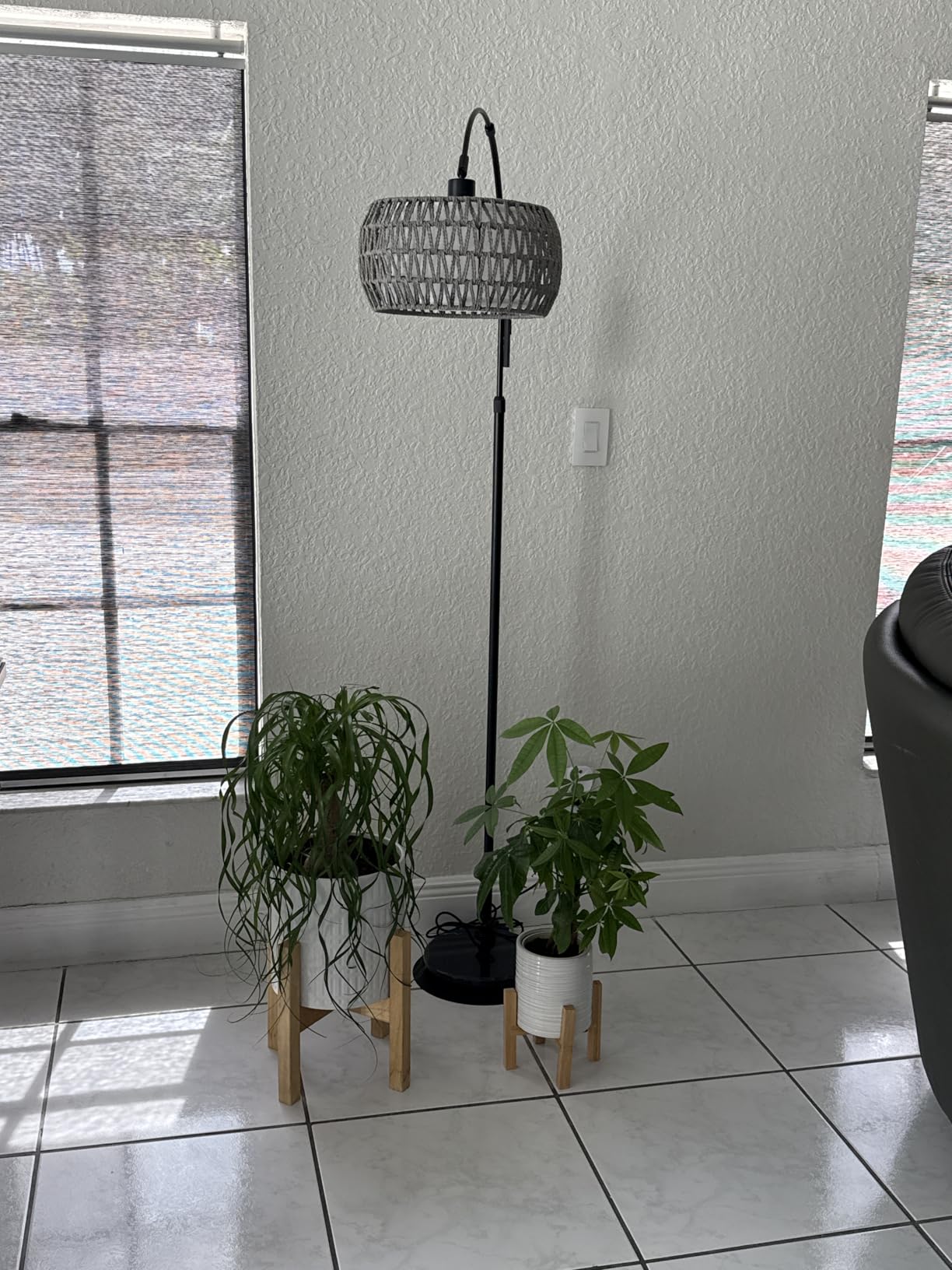 Arc Floor Lamps for Living Room with 3 Color Temperatures, Black Standing Lamp with Remote & Dimmable LED Bulb, Rattan Boho Floor Lamp, Farmhouse Tall Lamp for Bedroom, Over Couch Arched Reading Light customer photo 1