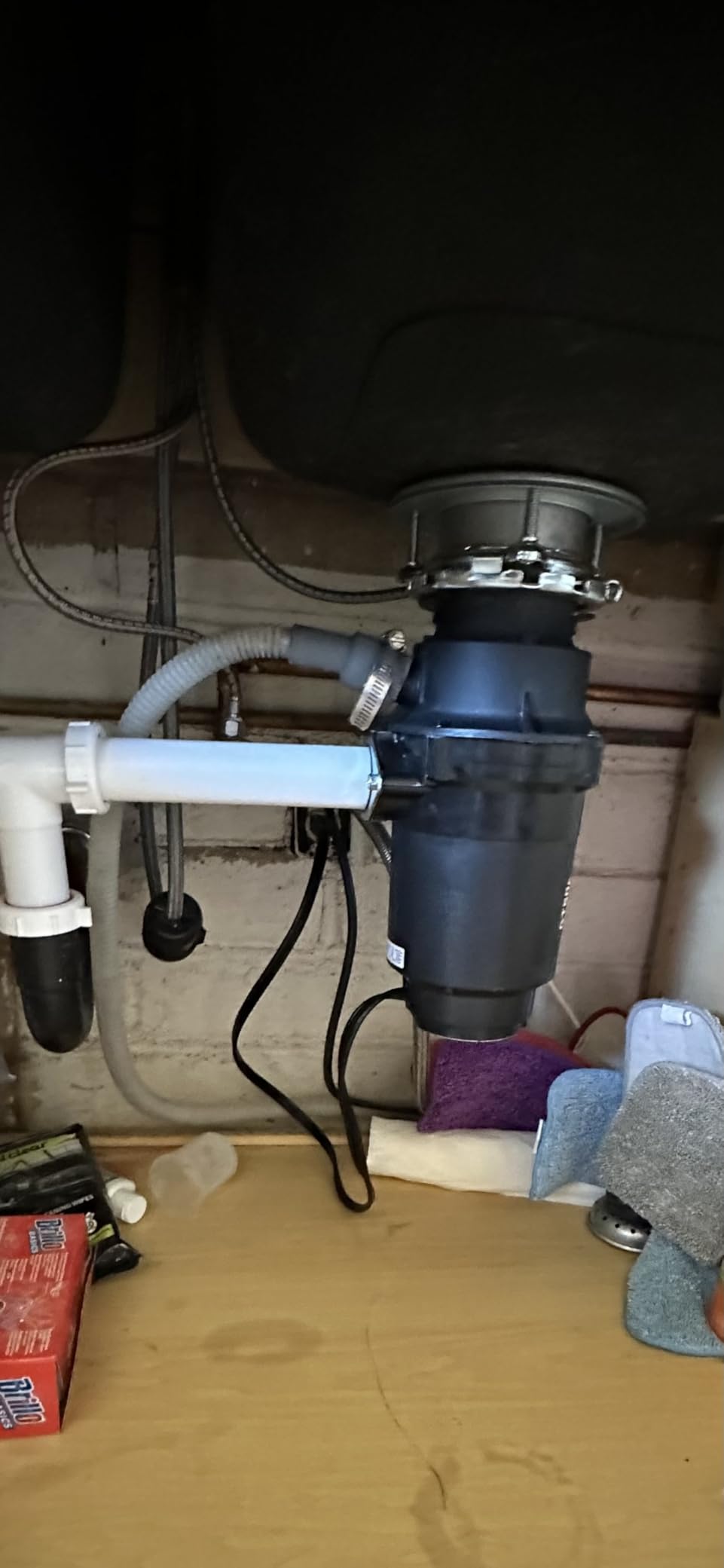 Moen Chef Series 1 HP Continuous Feed Garbage Disposal, Power Cord Included, EX100C customer photo 1