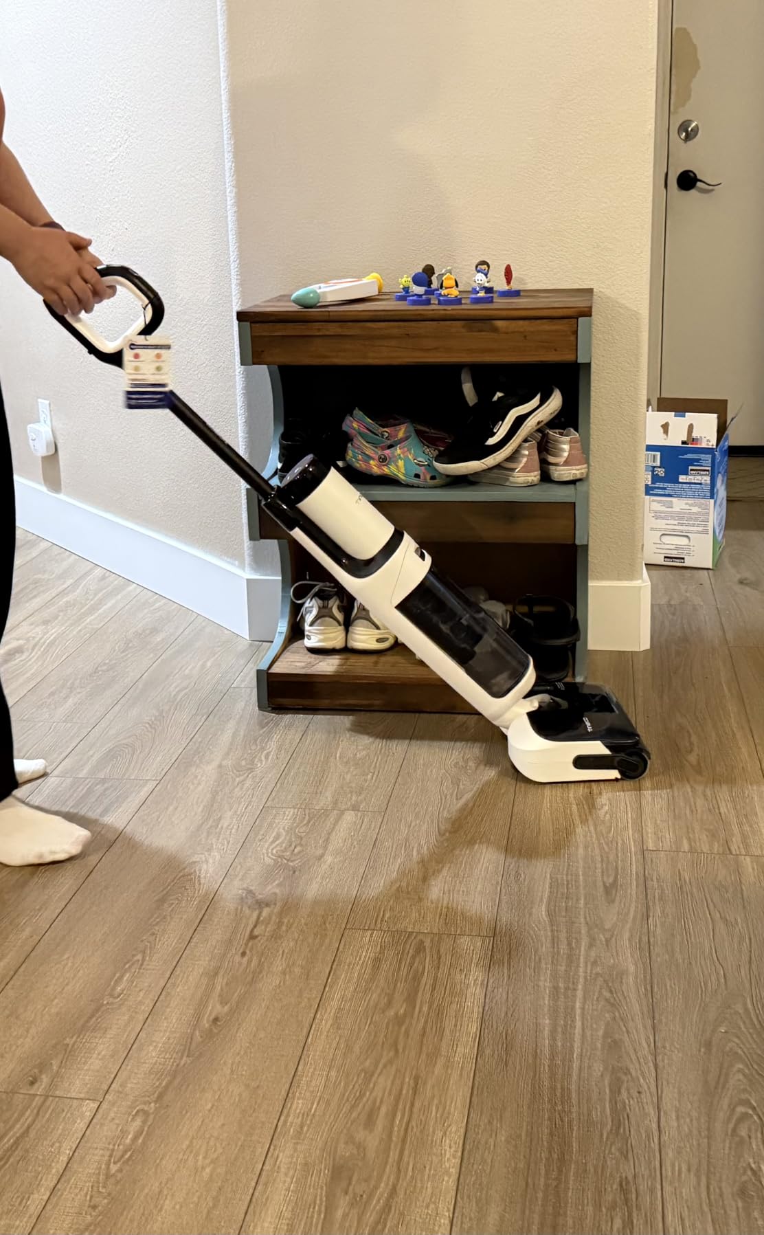 Tineco Floor ONE Stretch S6 Cordless Wet Dry Vacuum Cleaner, 180 Lay-Flat Smart Vacuum Mop, 40 Minutes Long Runtime 158 Flashdry Self-Cleaning, Dual-Sided Edge Cleaning Lightweight Floor Cleaner customer photo 2