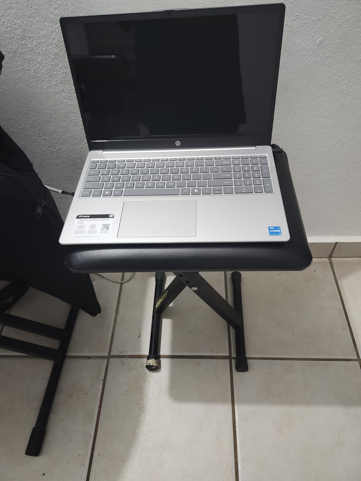 HP 15.6