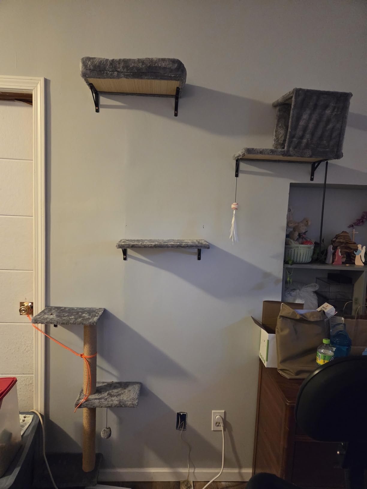FUKUMARU Cat Wall Shelves, Stable & Safe 5 in 1 Cat Walls Furniture Set, Wooden Kitten Climbing Wall with Scratching Post for 16 Inch Drywall - Gray customer photo 2
