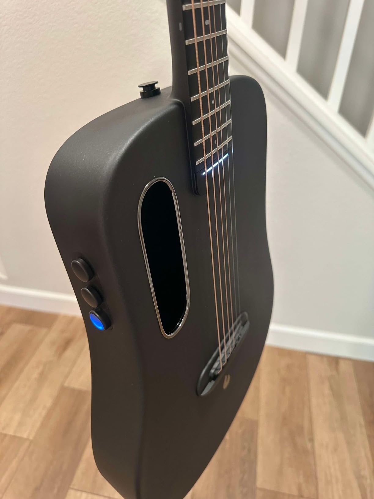 LAVA ME AIR Portable Carbon Fiber Electric-Acoustic Guitar. Travel Guitar for Beginners with Onboard Effects and Magnetic Pickup. Black customer photo 1
