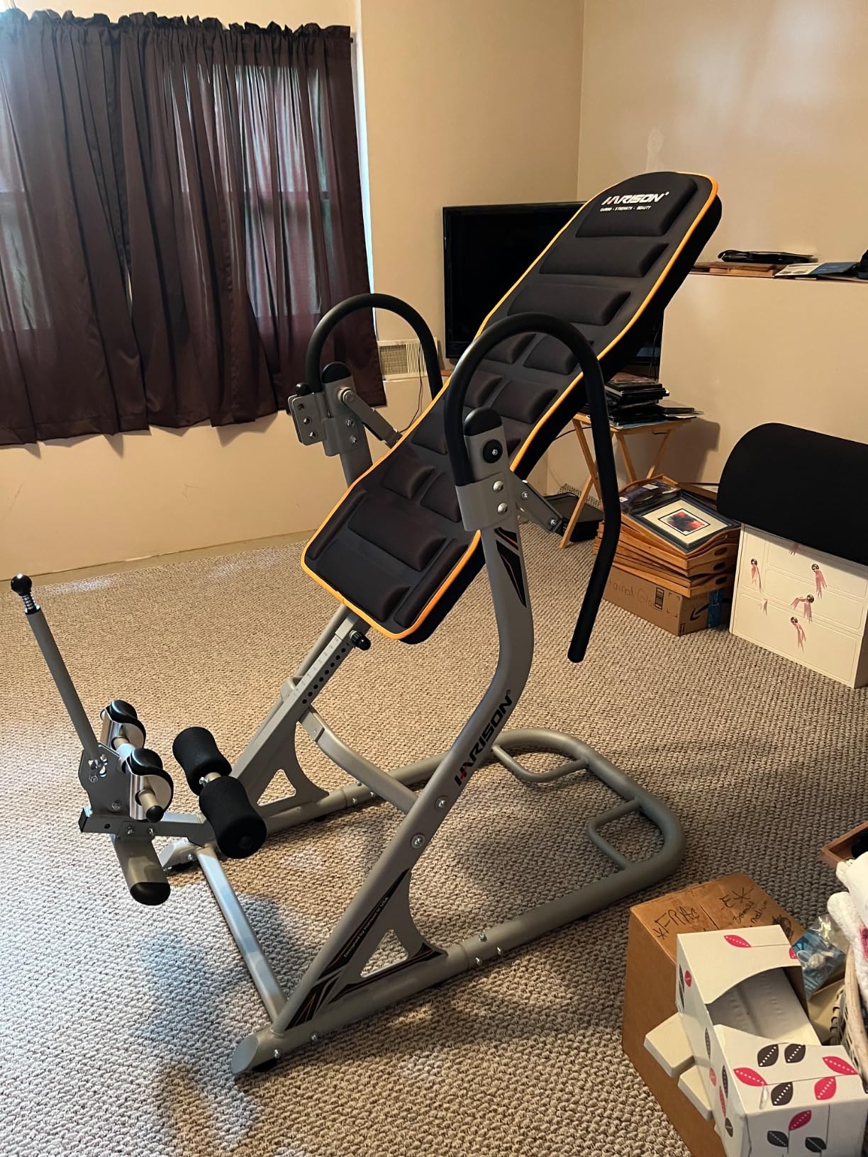 HARISON Inversion Table for Back Pain Relief - Decompression Back Stretcher, 350LBS Capacity Strength Training Inversion Equipment, Decompression Table with Safe Belt & Comfortable Ankle Holders customer photo 2