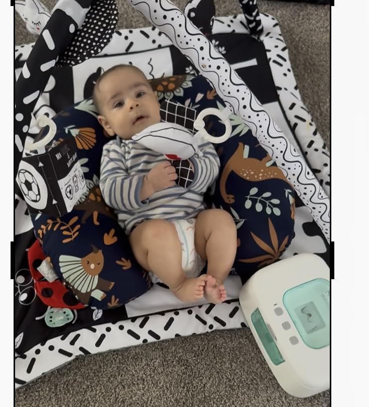 Poycuna Black and White Baby Gym Play Mat with 6 Toys Tummy Time Activity Mat for Babies 0-6 6-12 Months High Contrast Baby Gyms & Playmats Sensory Toys Newborn Brain Development Infant Play Mat customer photo 2