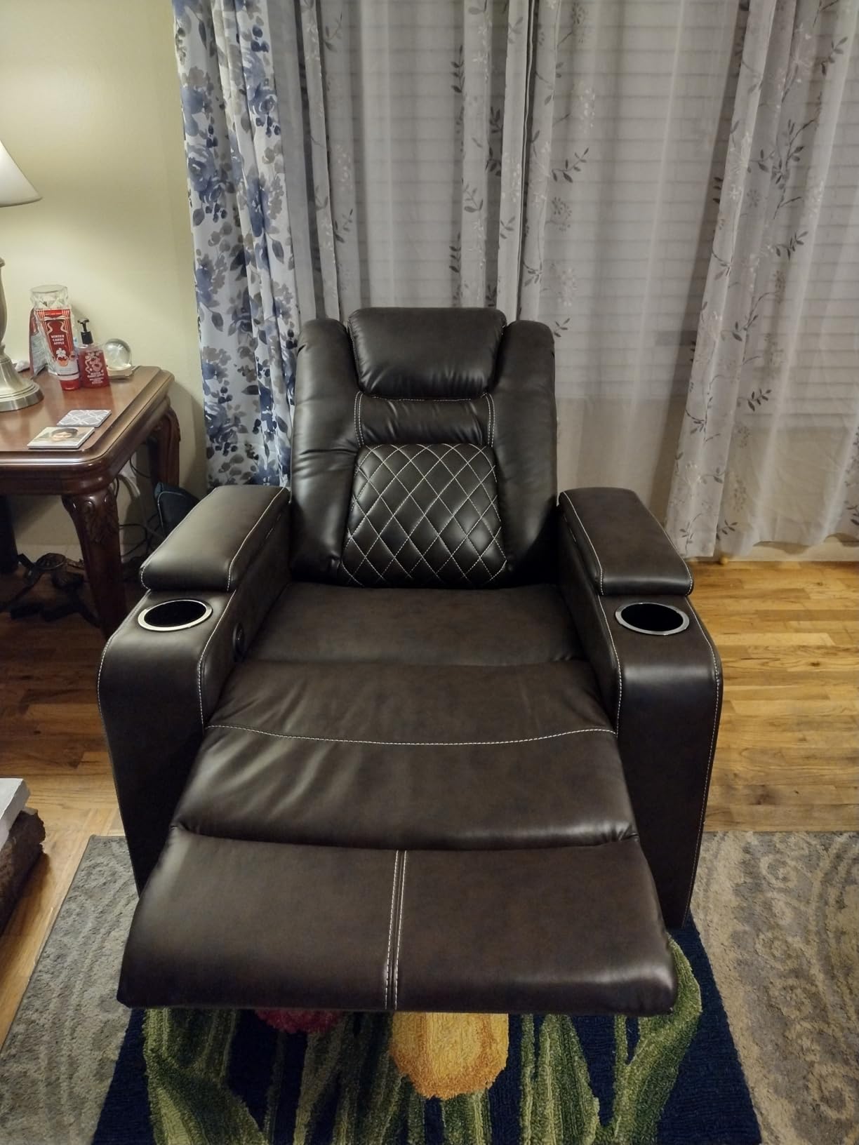 CANMOV Electric Power Recliner Chair Set of 2, Breathable Leather Home Theater Seating with Hidden Arm Storage, Power Recliner Chair for Living Room with USB Ports and Cup Holders, Black customer photo 2