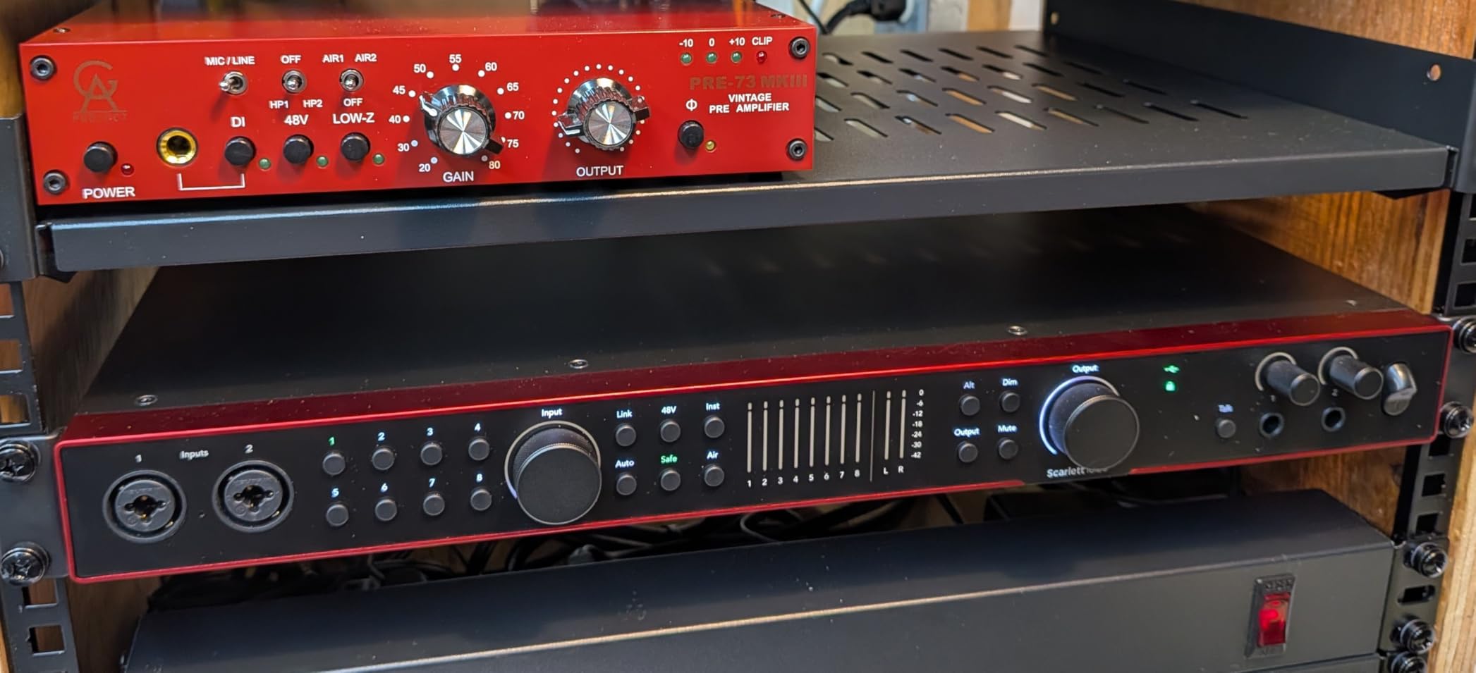 Focusrite Scarlett 18i16 4th Gen USB Audio Interface for Songwriting, Music Production, Recording, and Podcasting customer photo 1