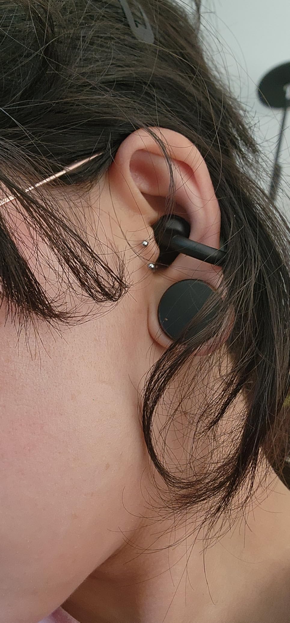 JLab, Flex, Open Ear Earbuds, Clip On Wireless Bluetooth Earbuds, Open Ear Headphones, Black customer photo 1