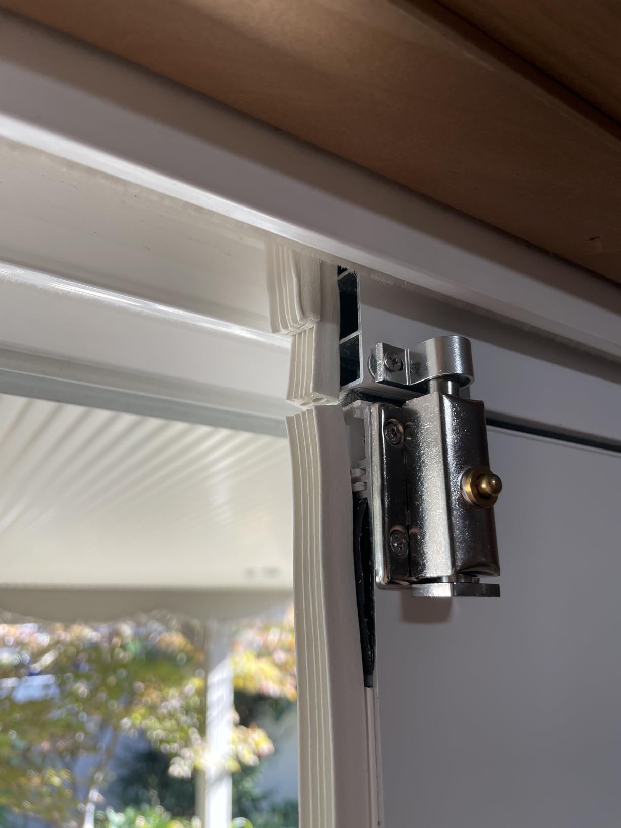 Large Dog Door for Sliding Glass Door - All-Metal Framed Panel & Lock, Large customer photo 2