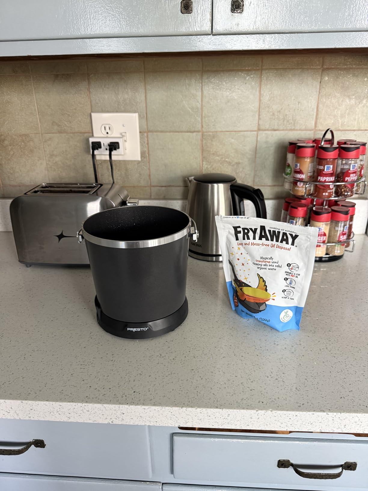 Presto 05427 FryDaddy Electric Deep Fryer, Green/Gold customer photo 1