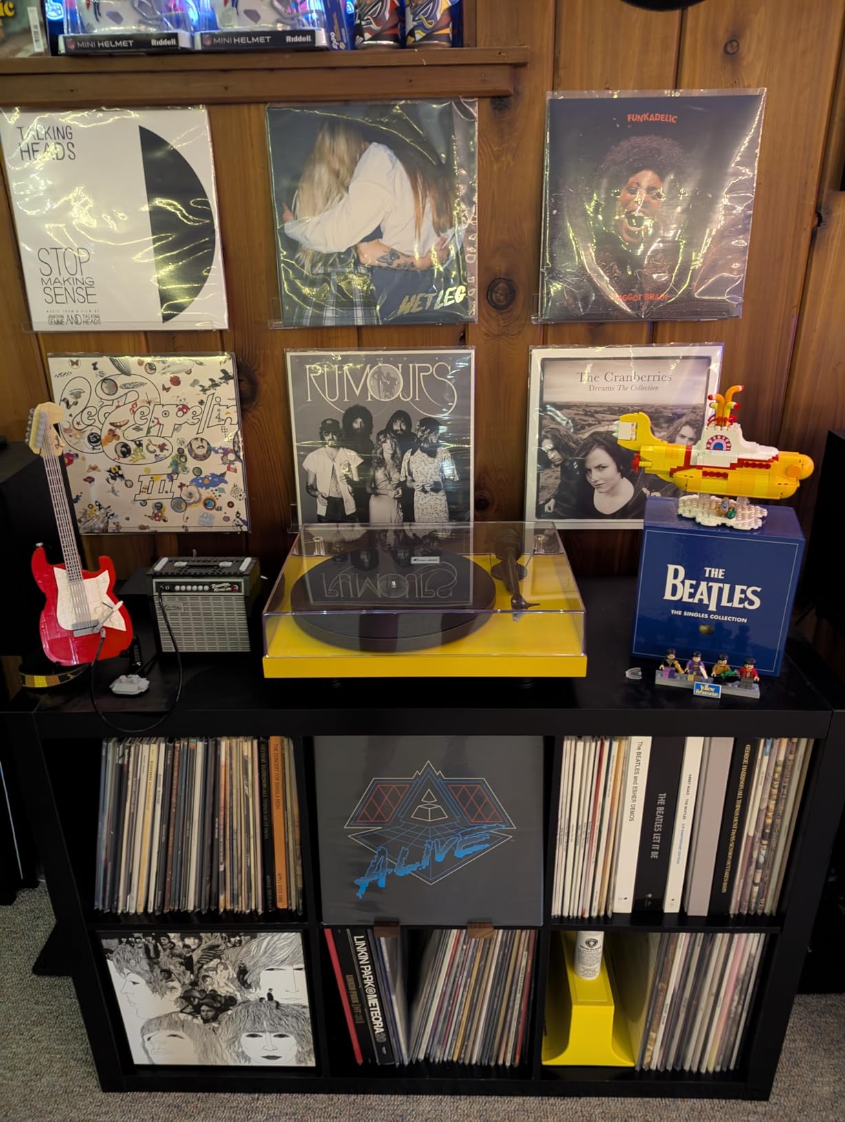 Pro-Ject Debut EVO 2 Turntable with Pick it MM EVO Cartridge (High Gloss Red) customer photo 1