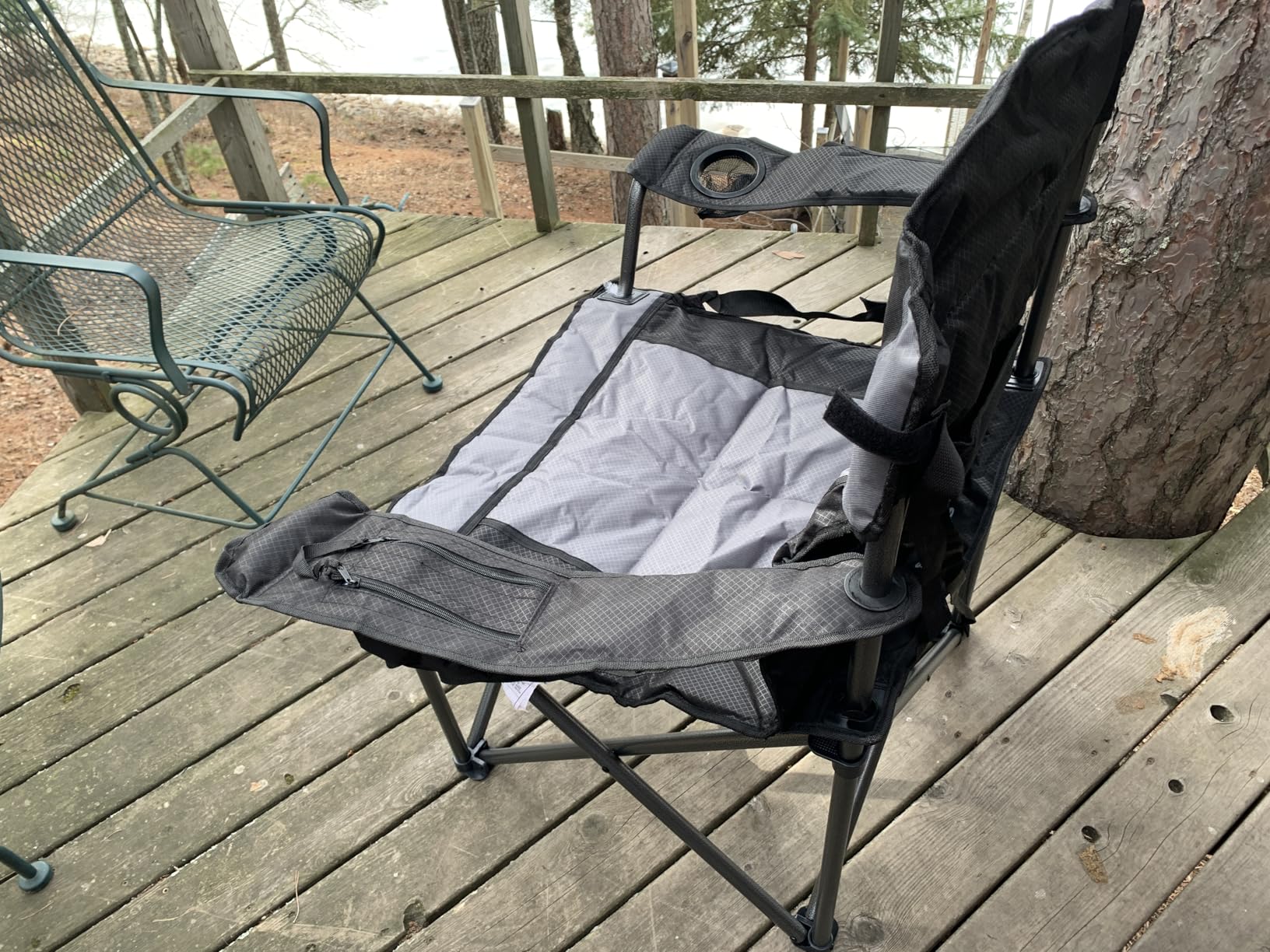 SONGMICS Oversized Lumbar Support Camping Chair, Heavy-Duty Outdoor Folding Chair Comfortable, Padded, Glamping, Cooler Bag, Weight Capacity 450 lb, Ink Black UGCB066B01 customer photo 2