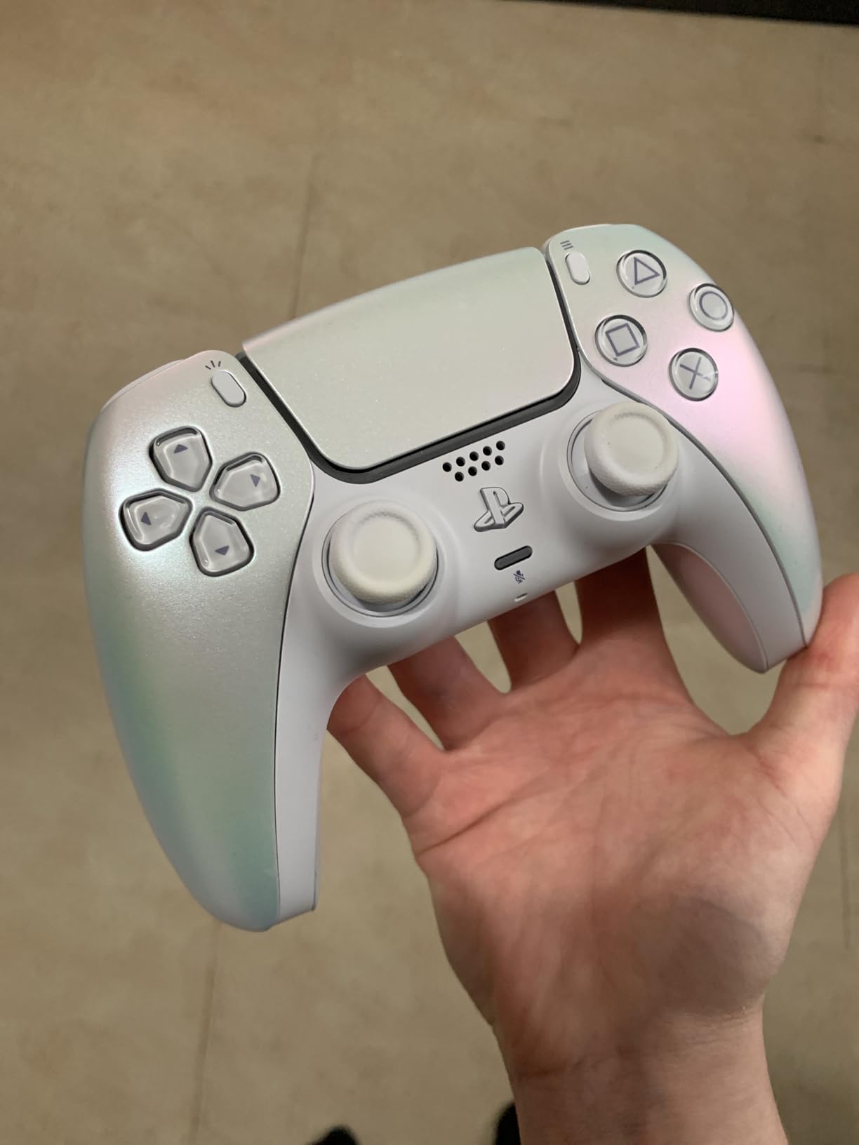 PlayStation DualSense Wireless Controller - Chroma Pearl customer photo 1
