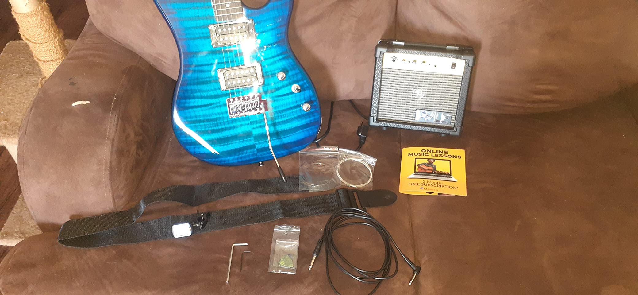 Pyle Left Handed Electric Guitar and Amp Kit - Full Size 39