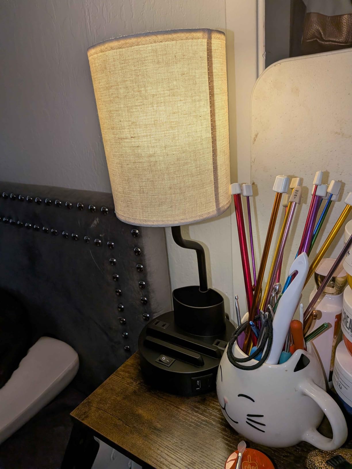 Bedside Table Lamps for Bedroom Set of 2 - Nightstand Light with AC Outlet and USB A & C for Charging, 3 Color Temperatures, Study Desk Lamp with Pen Holder & Phone Stand for Living Room/Dorm/Office customer photo 1