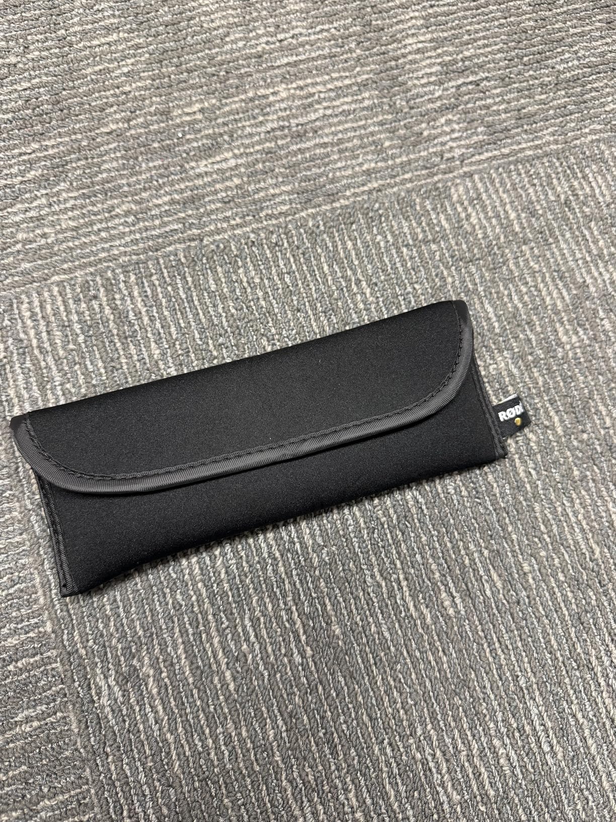 RØDE Wireless GO III (Gen 3) - Compact Wireless Mic - Pristine Audio, 32-bit Float Recording, Automatic Level Control, for Phones, Cameras and Computers (Black) customer photo 1
