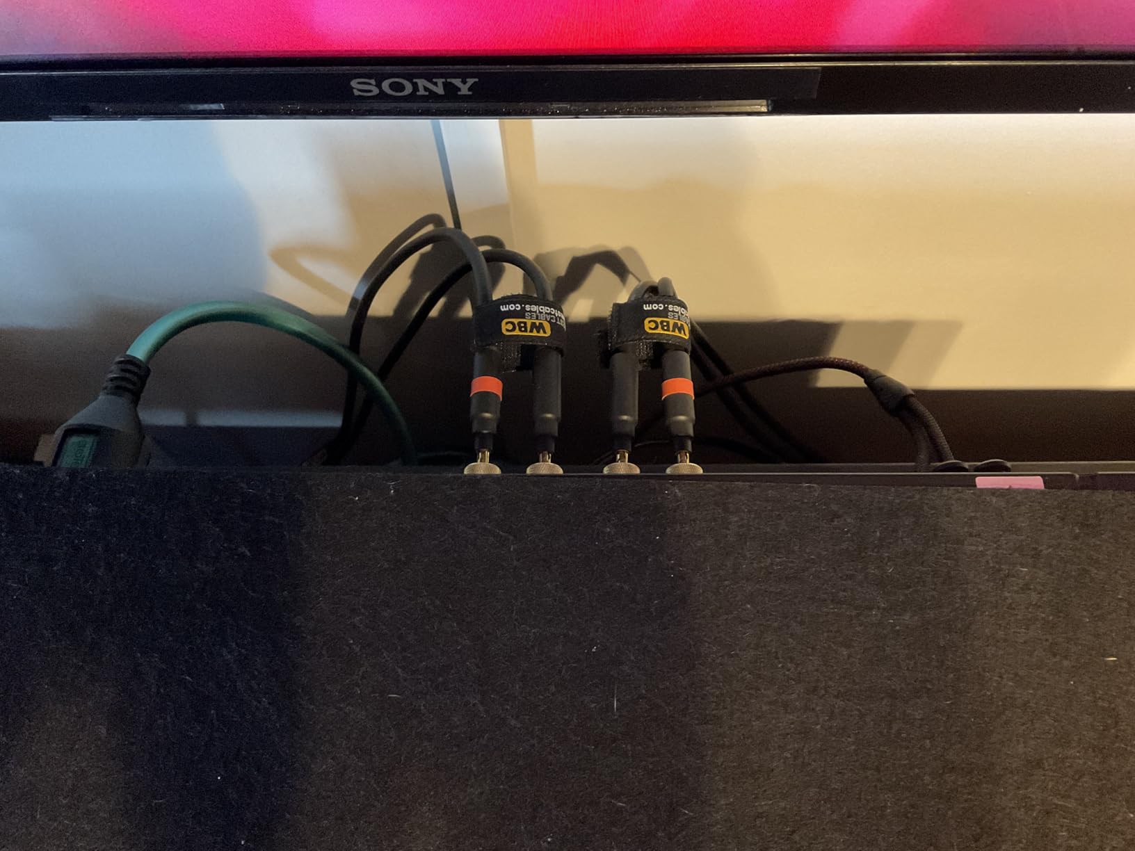 WORLDS BEST CABLES 10 Foot WBC-GOLD-LOCAP-SPKR-12 AWG - Low-Capacitance - Low-Inductance - High Purity OFC - Audiophile HiFi Speaker Cable Pair with Eminence Gold Banana (x2) & Spade (x2) Plugs customer photo 2