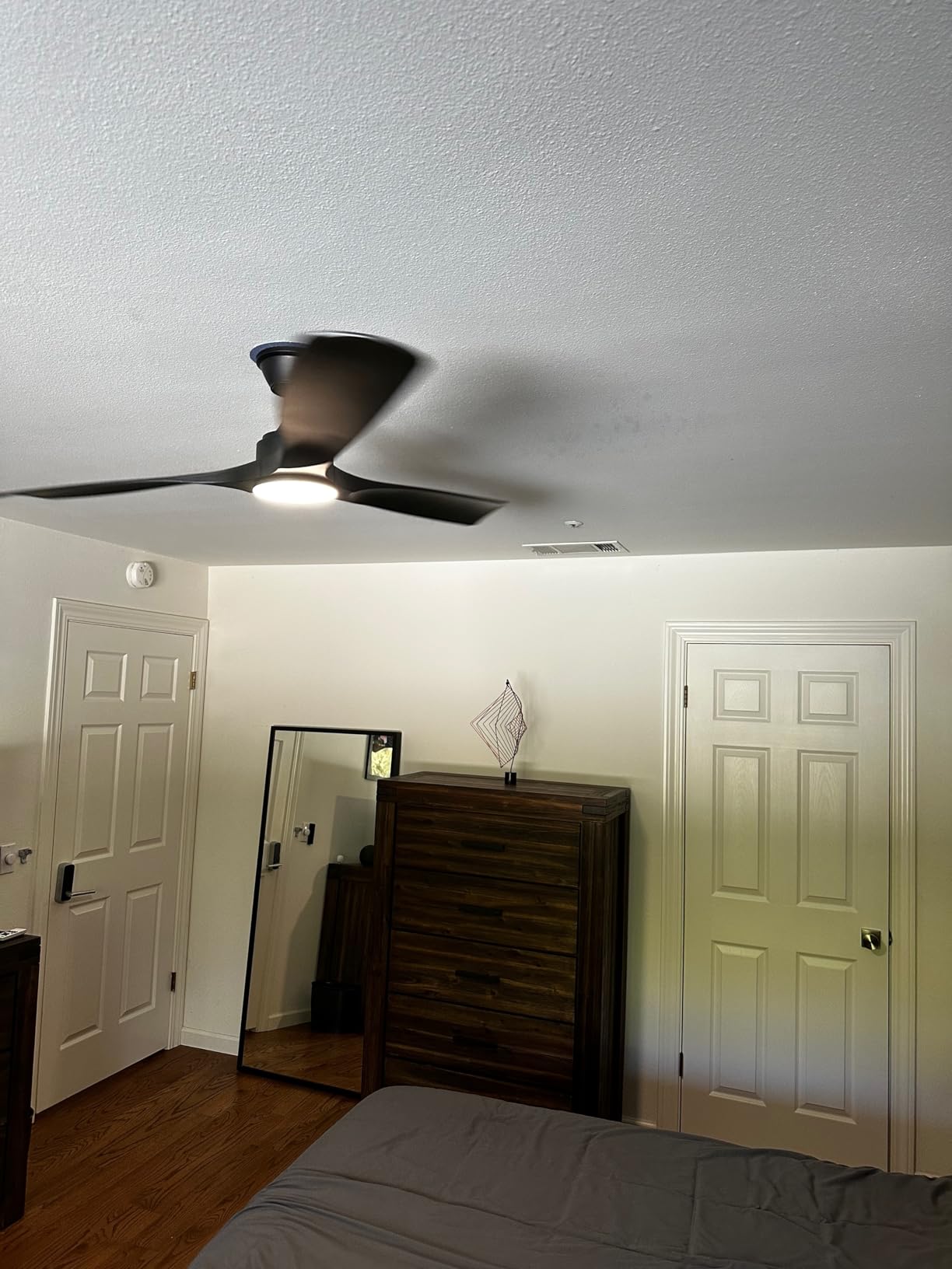 Depuley 52-Inch Ceiling Fan with Light: Black 3 Blade Outdoor Fans for Patios - Dimmable Indoor Fan with Remote Control Living Room Fandelier Ceiling Fans Ultra Quiet DC Motor Reversible 6 Speed Timer customer photo 2