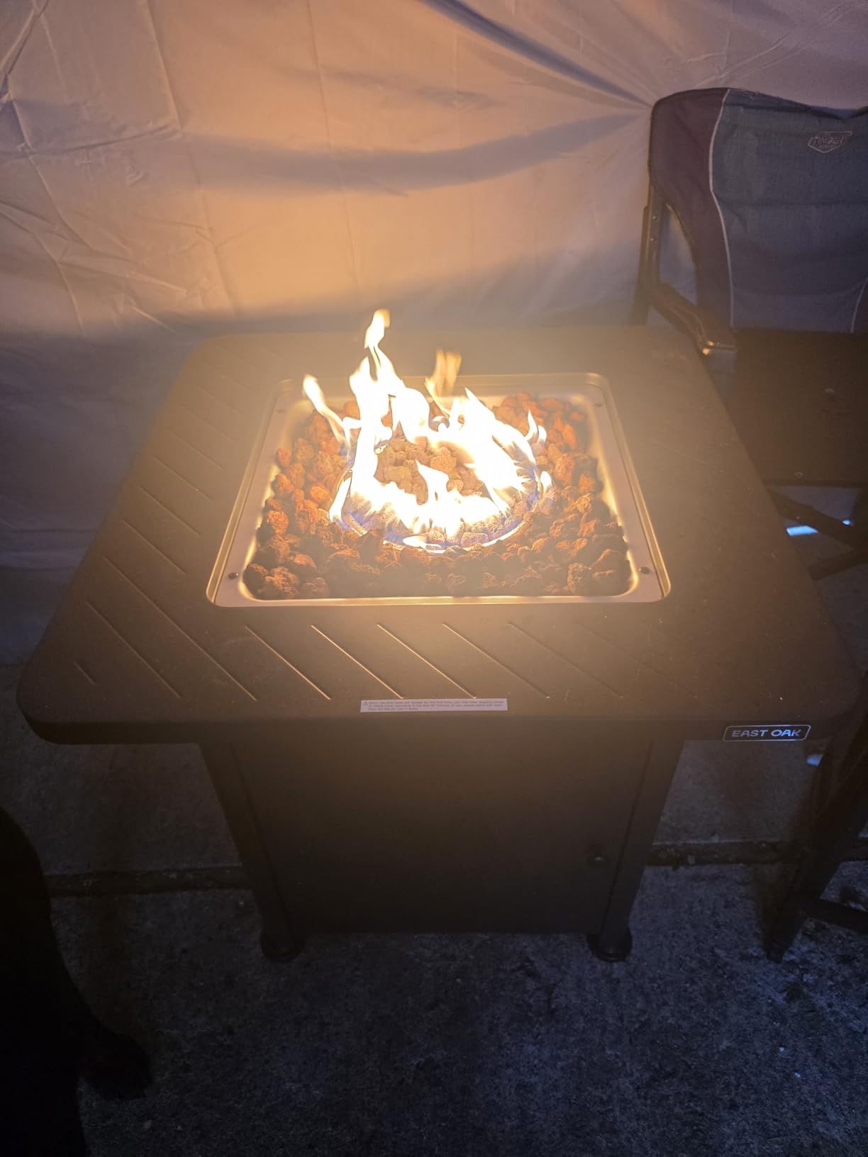 East Oak 28 inch Outdoor Propane Fire Pit Table | 52,000 BTU Gas Fire Pit for Outside with Easy-Hook Lid, Mesh Pocket & Lava Rocks | CSA Certified | Ideal for Patio, Garden & Backyard | Black customer photo 1