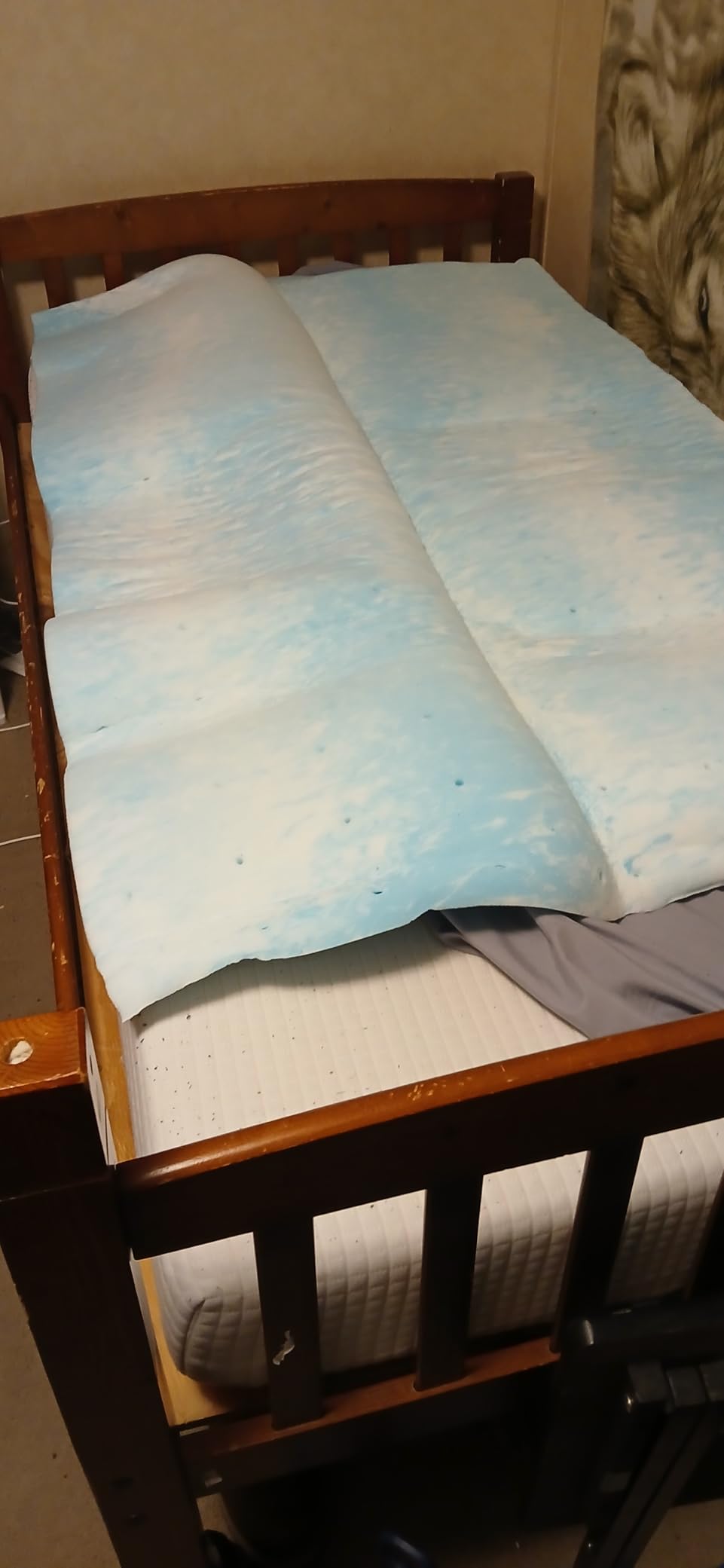 Sweetcrispy Mattress Topper Queen, 2 Inch Thick Memory Foam Gel Infused Cooling Toppers Pad for Queen Size Bed, Sleeper Sofa, RV, Camper, CertiPUR US Certified customer photo 2