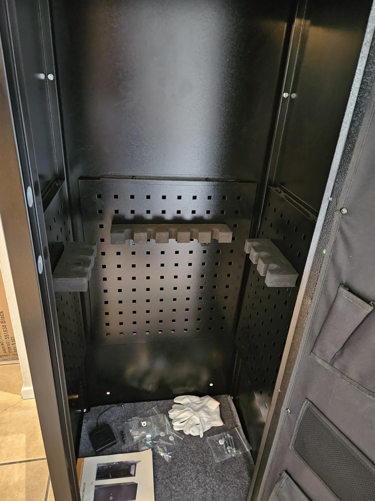 INTERGREAT 14-16 Gun Safe, Large Gun Safe for Rifles and Pistols, Quick Access Rifle Safe with 3 Removable Gun Racks and 4 Pistol Pockets, Digital Gun Cabinet with Dual Alarm and Mute Mode customer photo 1