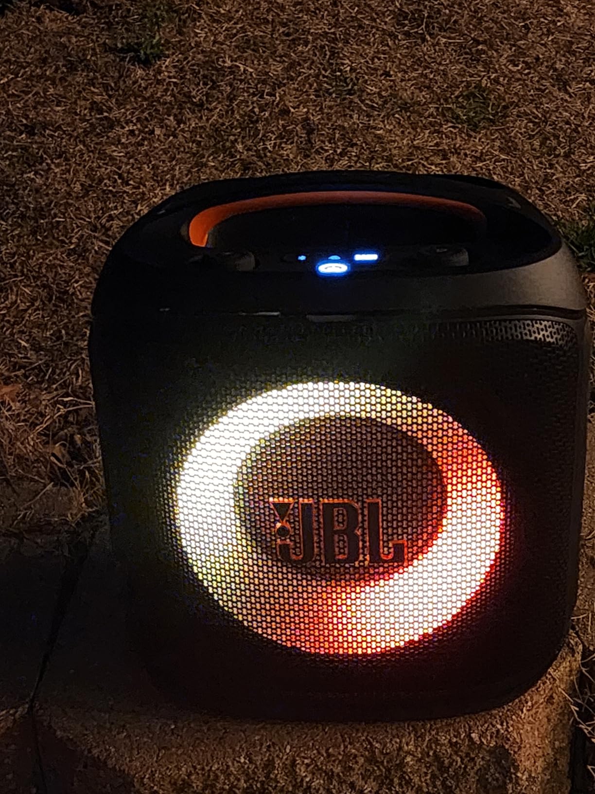 JBL PartyBox Encore Essential 2 - Portable Battery-Powered Party Speaker with AI Sound Boost, Up to 15 Hours of Play time, IPX4 Splash Proof, and Multi-Speaker Connection by Auracast (Black) customer photo 2