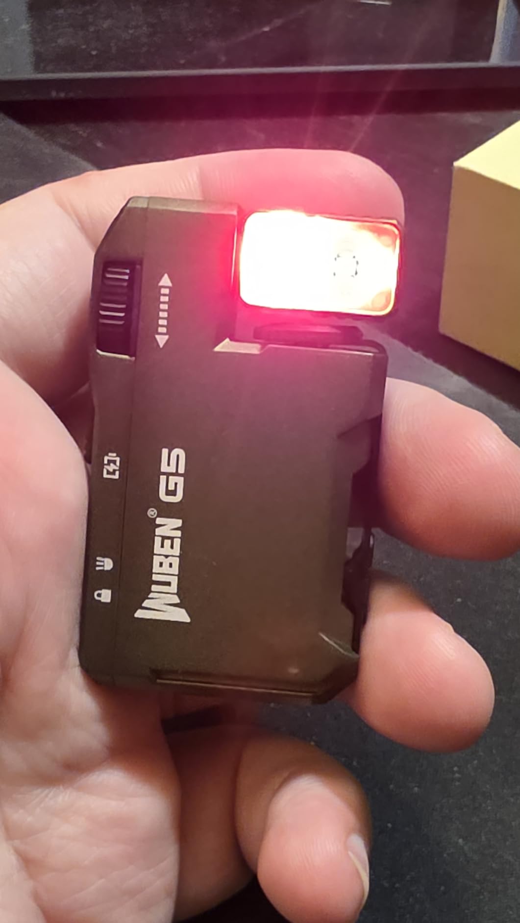 WUBEN G5 Rechargeable EDC Flashlight, 400 Lumens Dual Light Sources Mini Flashlight with RGB Light, Portable Flat Pocket Flashlights, Magnetic Keychain Flashlight for Outdoor Home Emergencies (Black) customer photo 1
