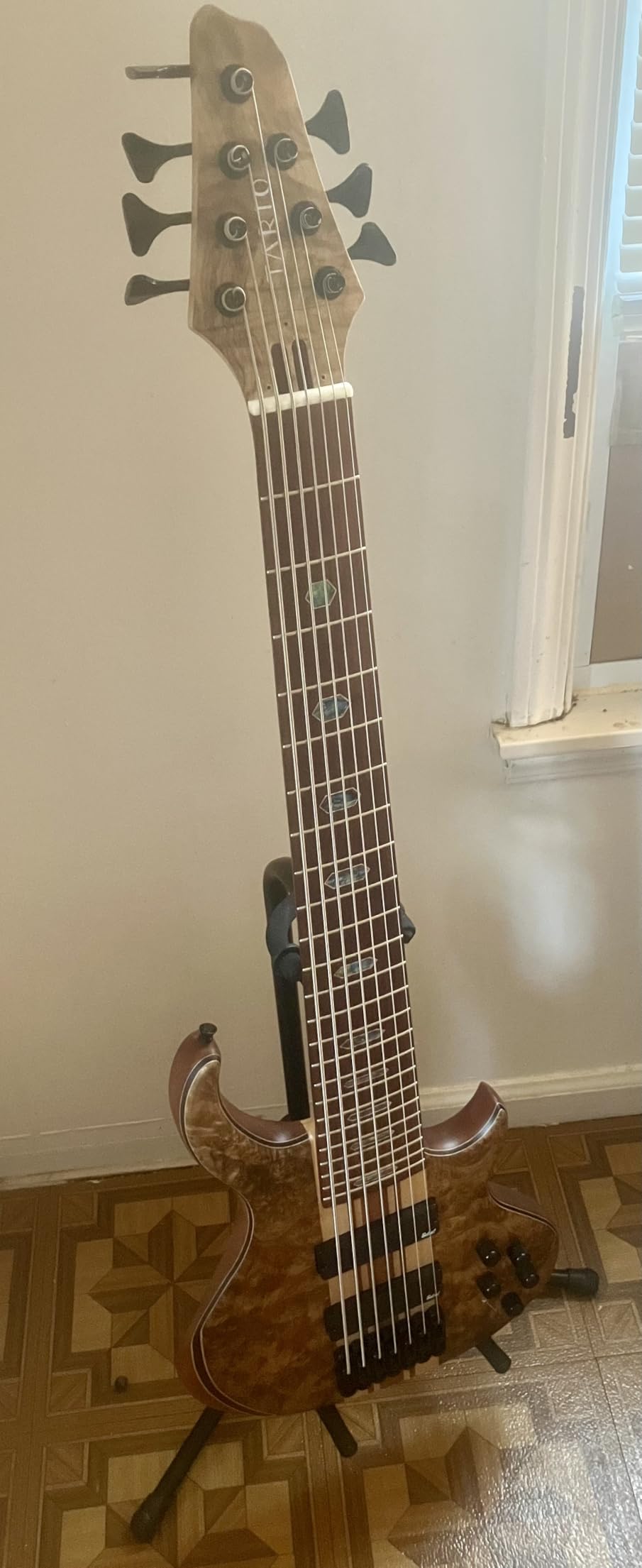 TARIO 6 String Electric Bass Guitar, Burl Poplar Top, Millettia Laurentii Okoume Body, Maple Fretboard customer photo 1