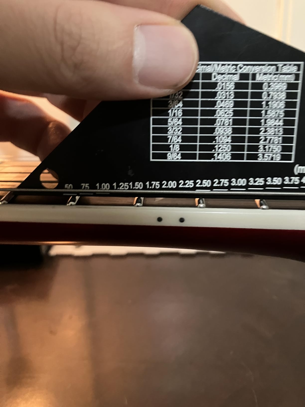 WestCreek Underdog Solid Body Electric Guitar, Mahogany Body, Maple Neck, Rosewood Fretboard, Rounded End Frets, Bone Nut, 22 Frets (CherryBurst) customer photo 2