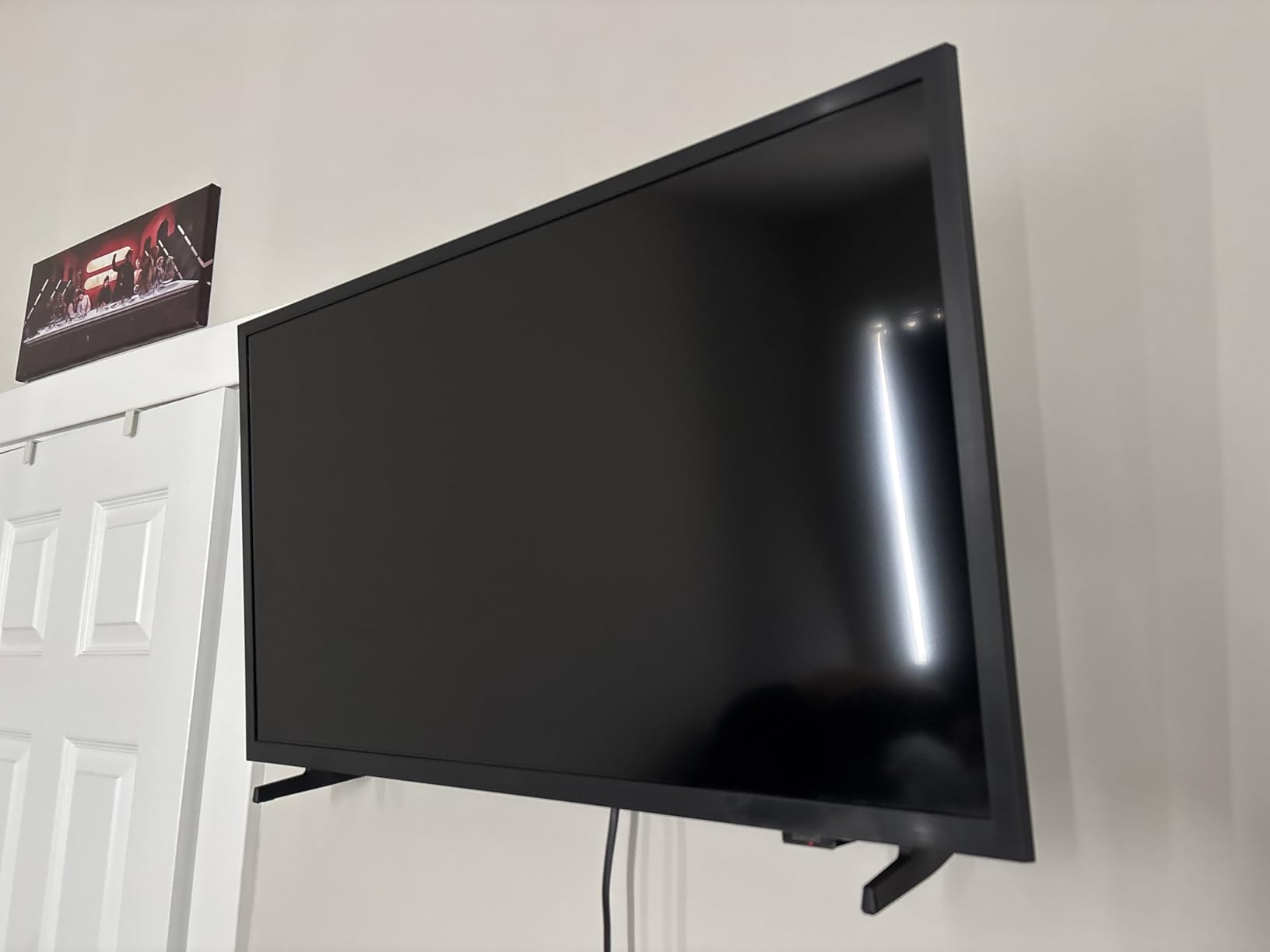 Samsung 40-Inch Class Full HD F6000 Smart TV (2025 Model) HDR, Object Tracking Sound Lite, Knox Security, One UI Tizen customer photo 1