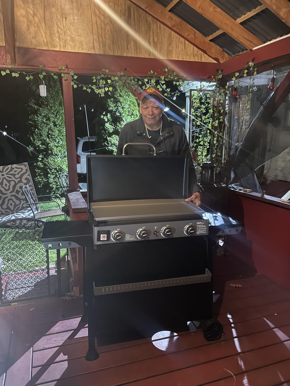 Royal Gourmet PD4001 4 Burner Propane Gas Griddle with Removable Standing Cart, Convertible to Tabletop Design customer photo 2