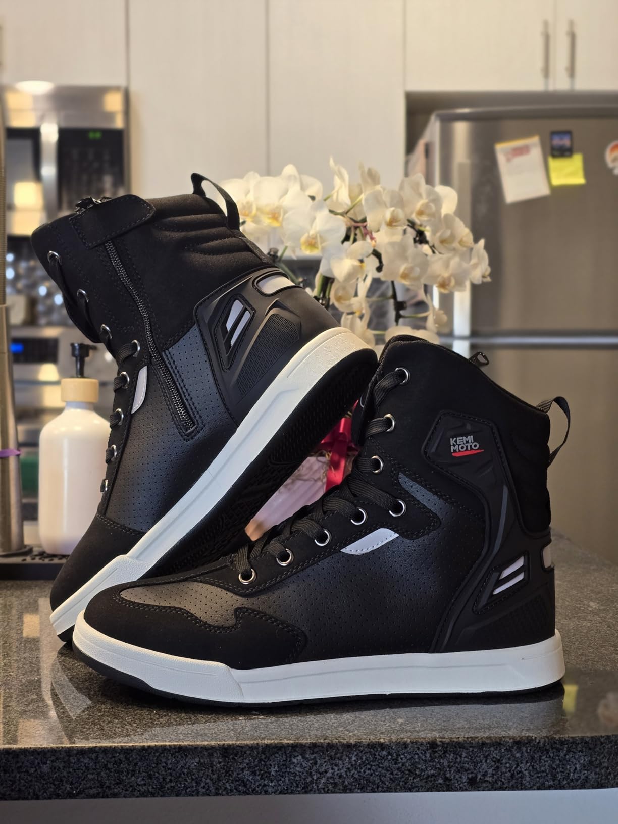 KEMIMOTO Motorcycle Shoes High Top with Thick Heel Protective Gear Anti-Slip Motorcycle Boots for Men Microfiber Leather Material customer photo 1