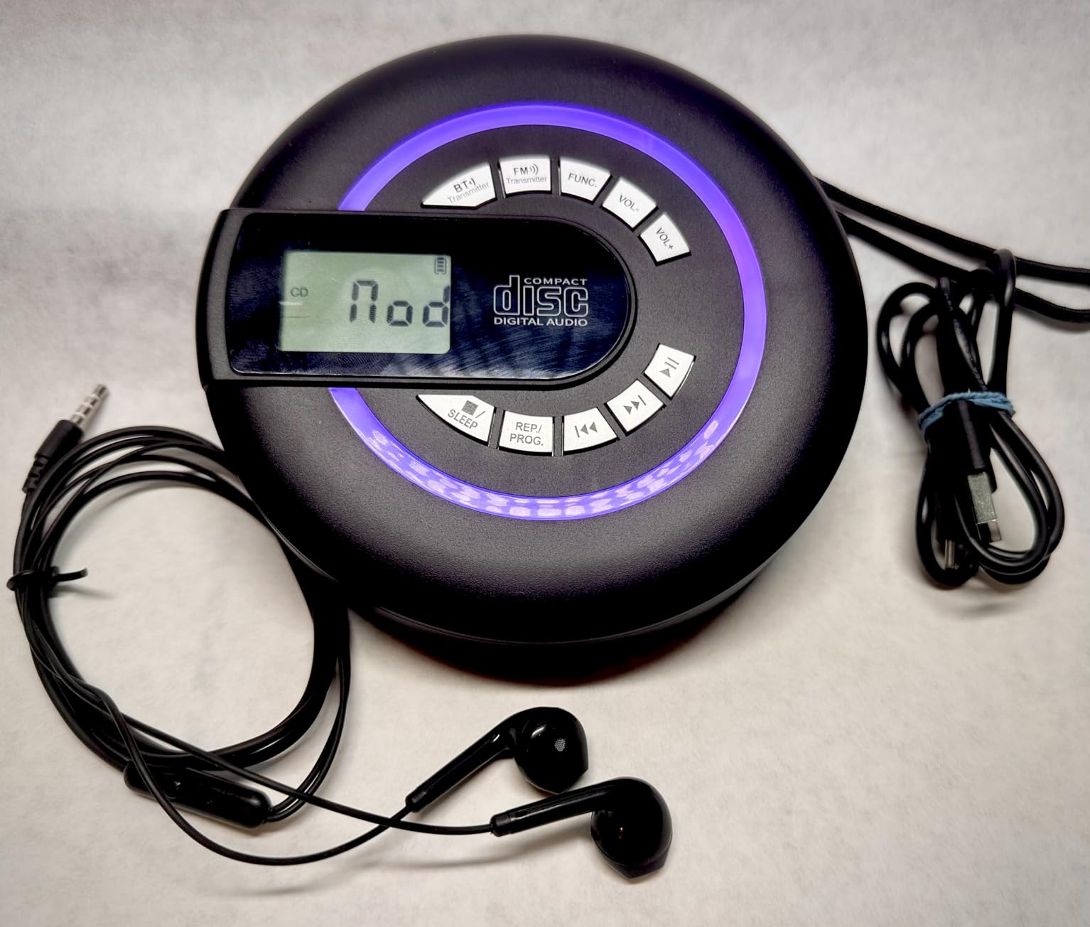 Portable CD Player with Speaker Bluetooth Discman for Car with FM Transmitter Rechargeable Lightweight Anti-Skip Protection Repeat Headphones AUX/USB LCD Display RGB Light Gifts Kids Student customer photo 1