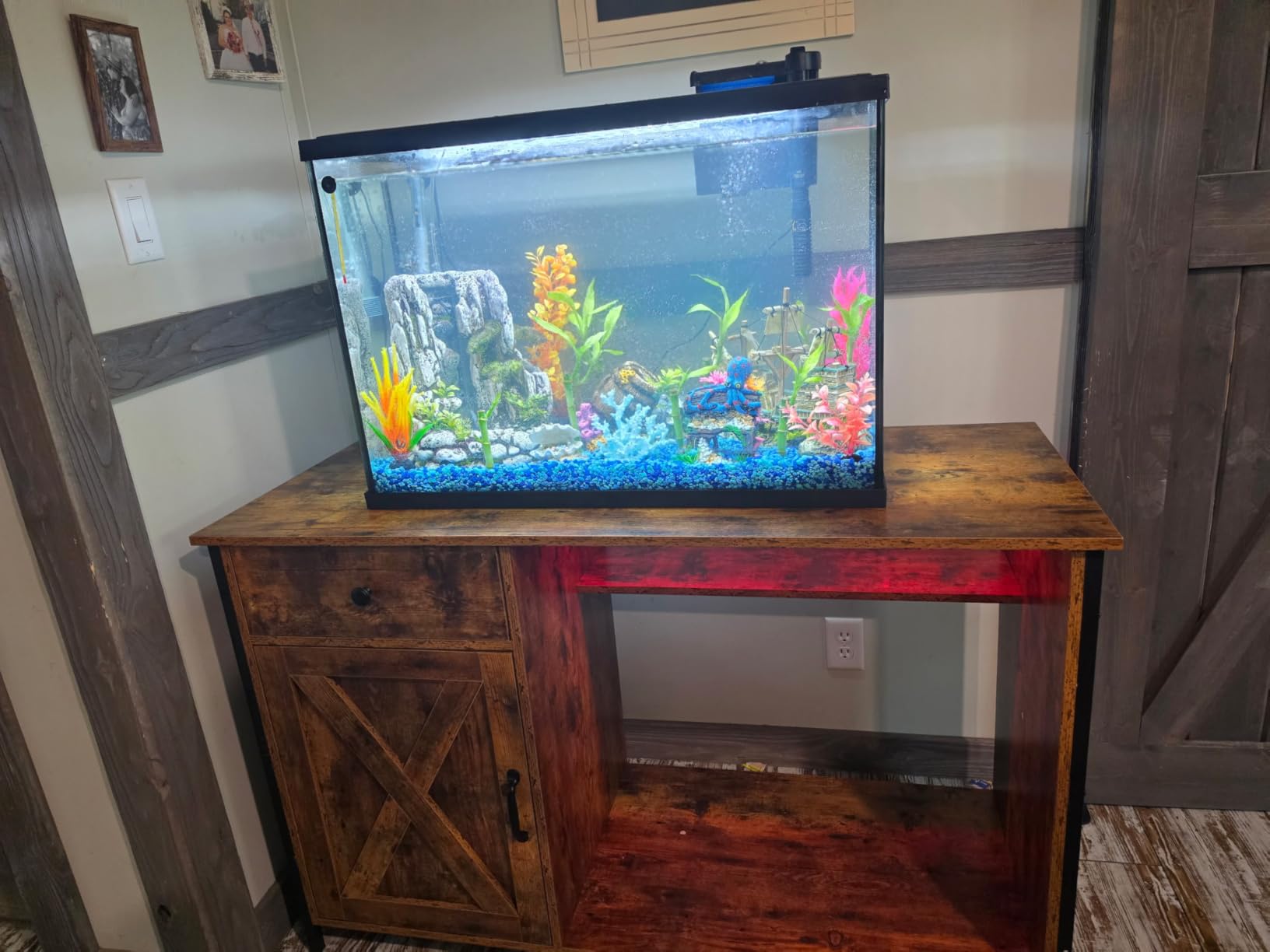 4ever2buy 55-75 Gallon Fish Tank Stand with Power Outlets, LED Light, Heavy Duty Aquarium Stand with Cabinet for Fish Tank Accessories Storage, for Turtle Tank, Reptile Terrarium, 1100LBS, White customer photo 2