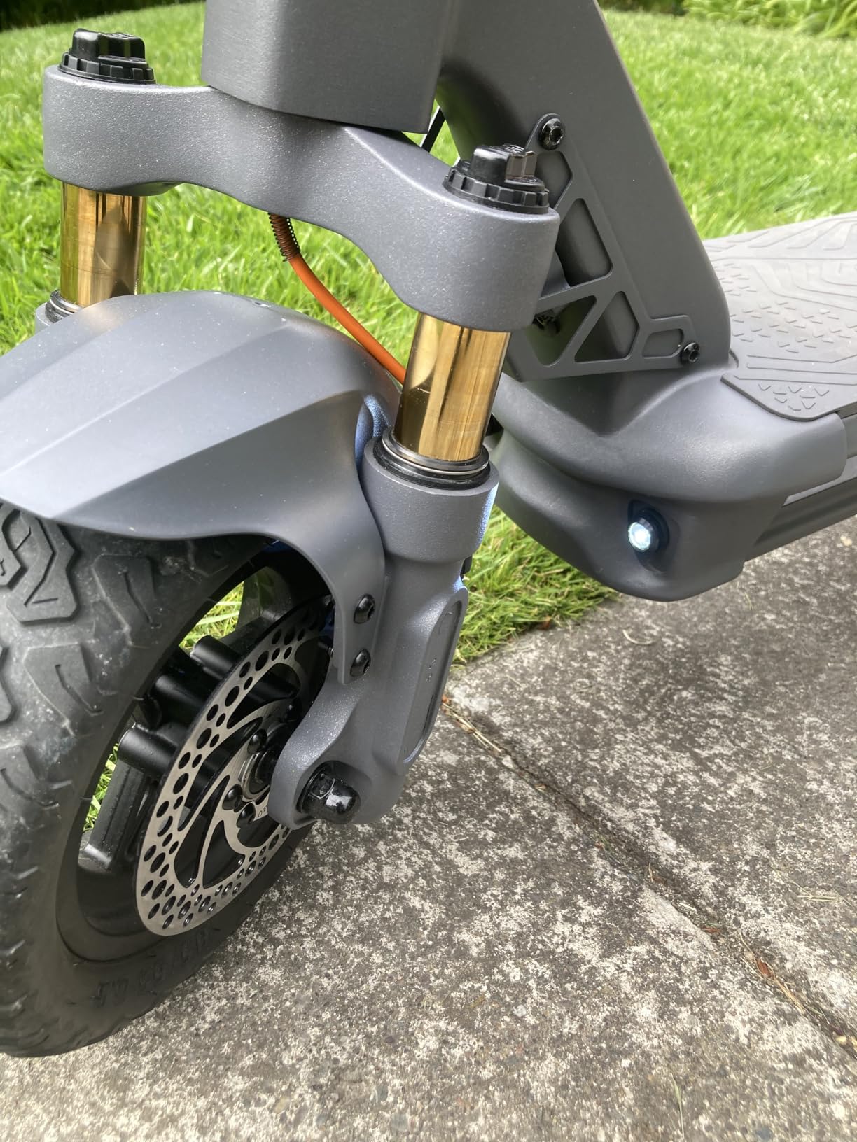 Electric Scooter- Electric Scooter for Aults,1000-1600W Peak,up to 25-31MPH,25-50Miles Range,220-330lb Load,Foldable E-Scooter for Adult Teens with Damping Adjustable Full Suspensions,Turn Signals customer photo 2