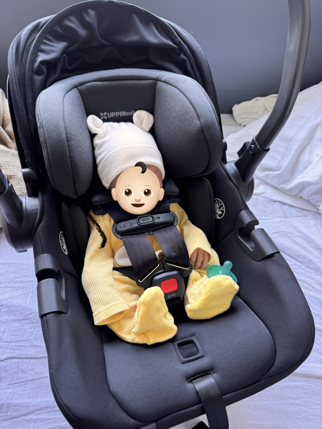 UPPAbaby Aria V2 Lightweight Infant Car Seat - Just Under 6 lbs - Base with Load Leg + Infant Insert + All-Weather FootCover Included customer photo 1