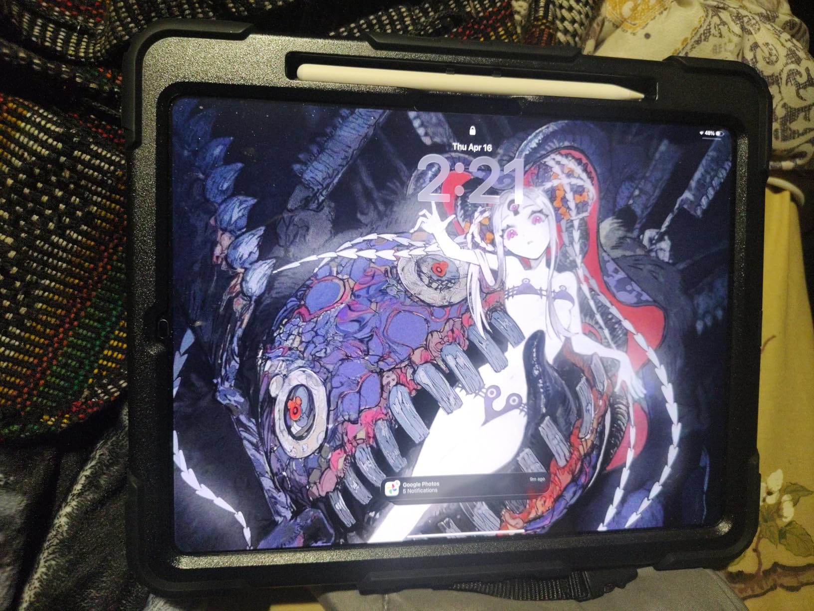 iPad Pro 13-inch (M5): Ultra Retina XDR Display, 512GB, Landscape 12MP Front Camera/12MP Back Camera, LiDAR Scanner, Wi-Fi 7 with Apple N1, Face ID, All-Day Battery Life - Space Black customer photo 1