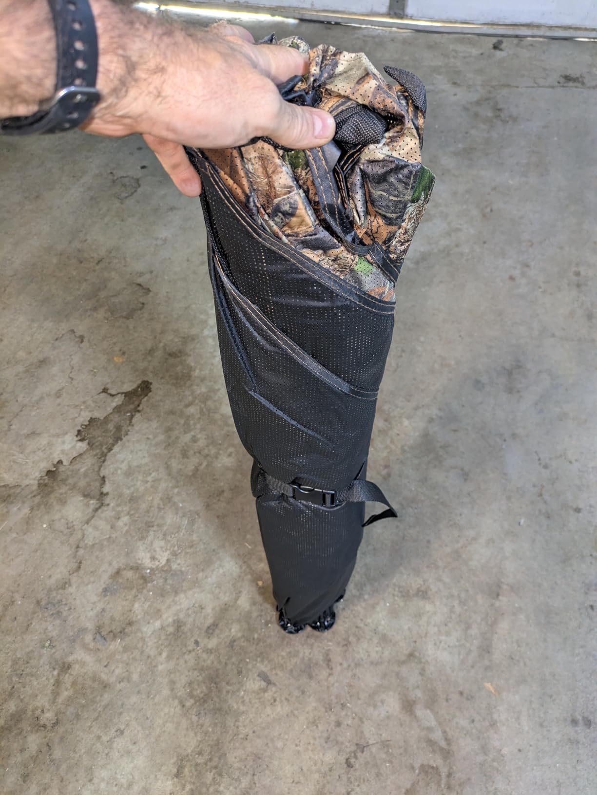 FUNHORUN Hunting Blind 270/360 Degree See Through Ground Blind, 2/3 Person Soft Material Pop-Up Camouflage Tent, Easy-Fold Portable Concealed Shelter with Carrying Bag customer photo 1