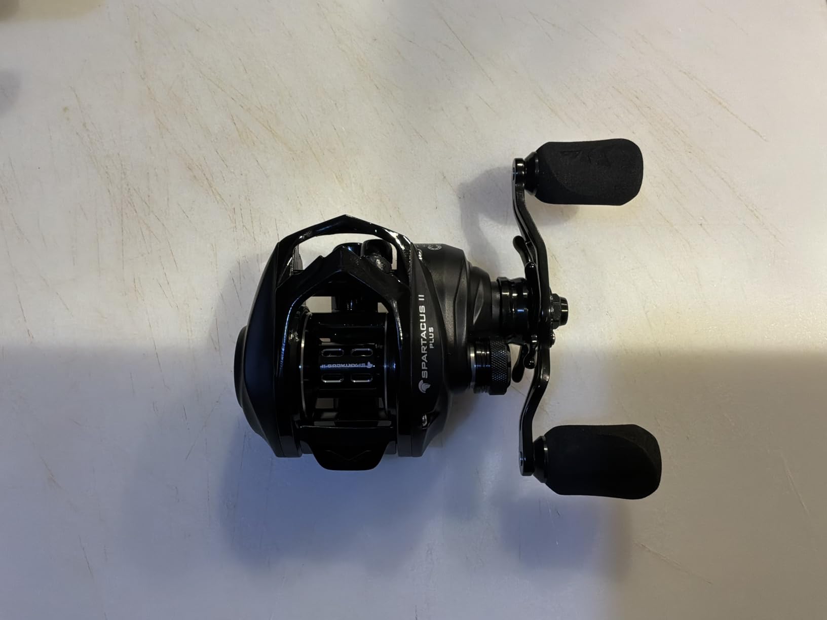 KastKing Spartacus II Plus Baitcasting Reel, DualBalance Magnetic Braking System, 8.0:1 High-Speed Gear Ratio, Ultralight 6 oz, 7+1 MaxiDur Double-Shielded Ball Bearings customer photo 2
