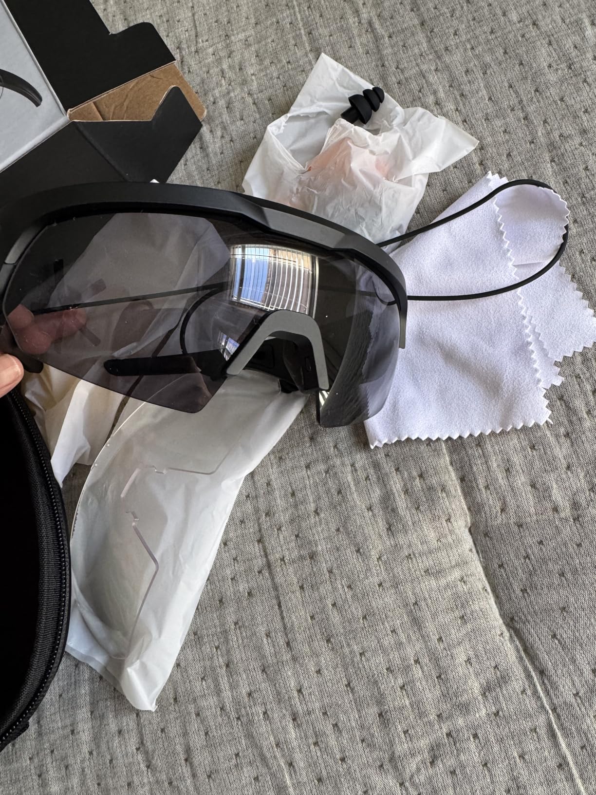 ONNAIS Shooting Glasses with Earplugs - ANSI Z87.1+ Safety Glasses with Detachable NRR 32dB Earplugs, Gifts for Men and Women customer photo 2