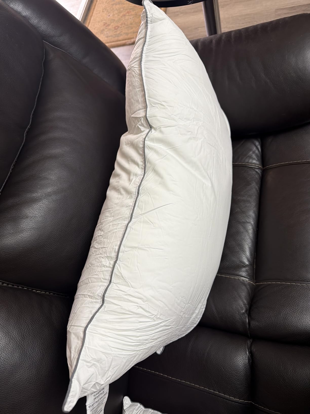 WhatsBedding Goose Down Pillows Queen Size Set of 2, Luxury Hotel Bed Pillows for Deep Sleep, Fluffy Soft Feather Down Pillow for Back, Stomach or Side Sleepers, 20
