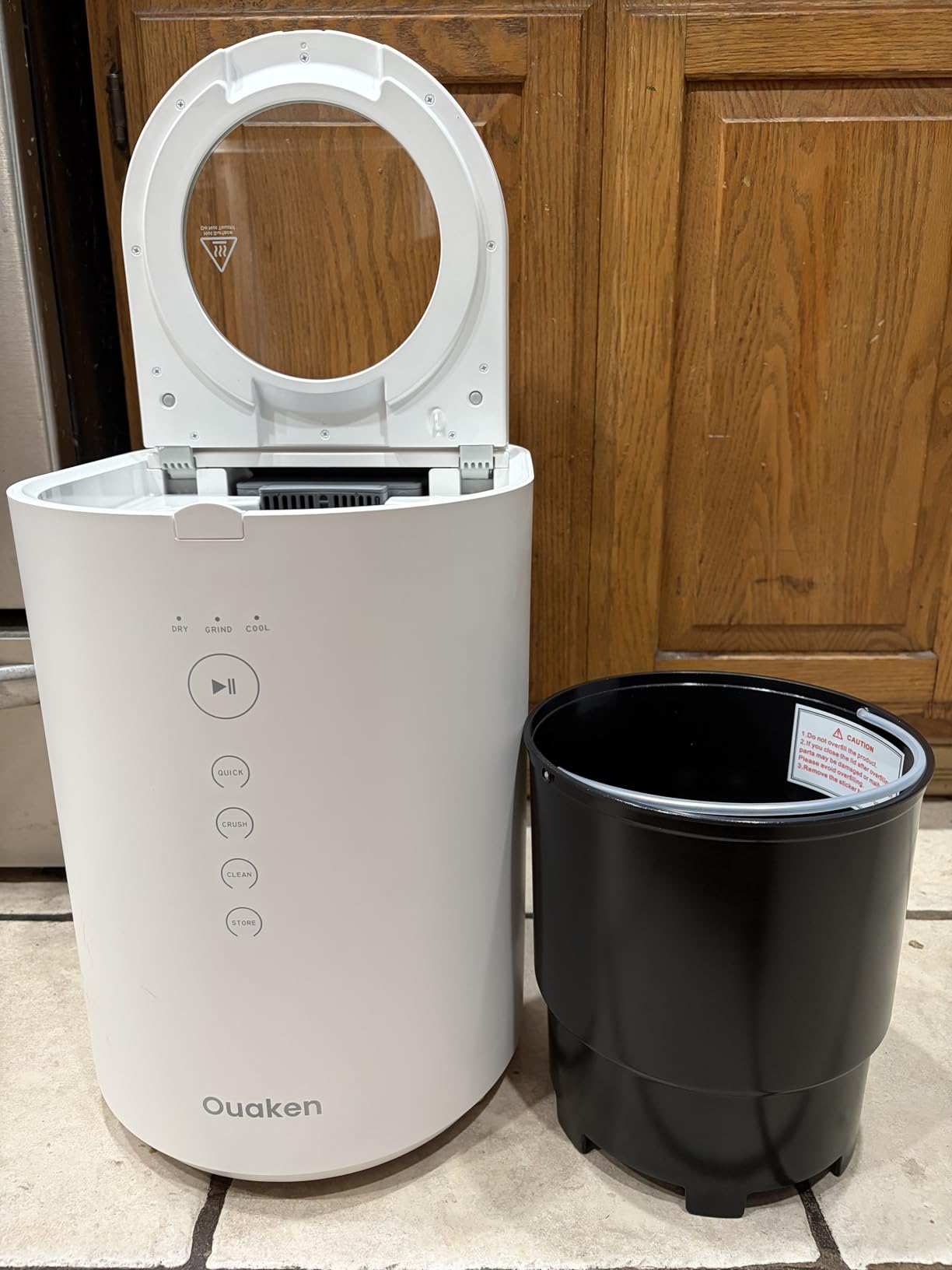OK-255 Electric Composter for Kitchen, 5.5L Large Smart Countertop Compost Bin, Odorless, Quiet, Easy Clean, Turn Food Waste into Fertilizer, 2026 New Indoor Food Waste Compost Machine customer photo 1