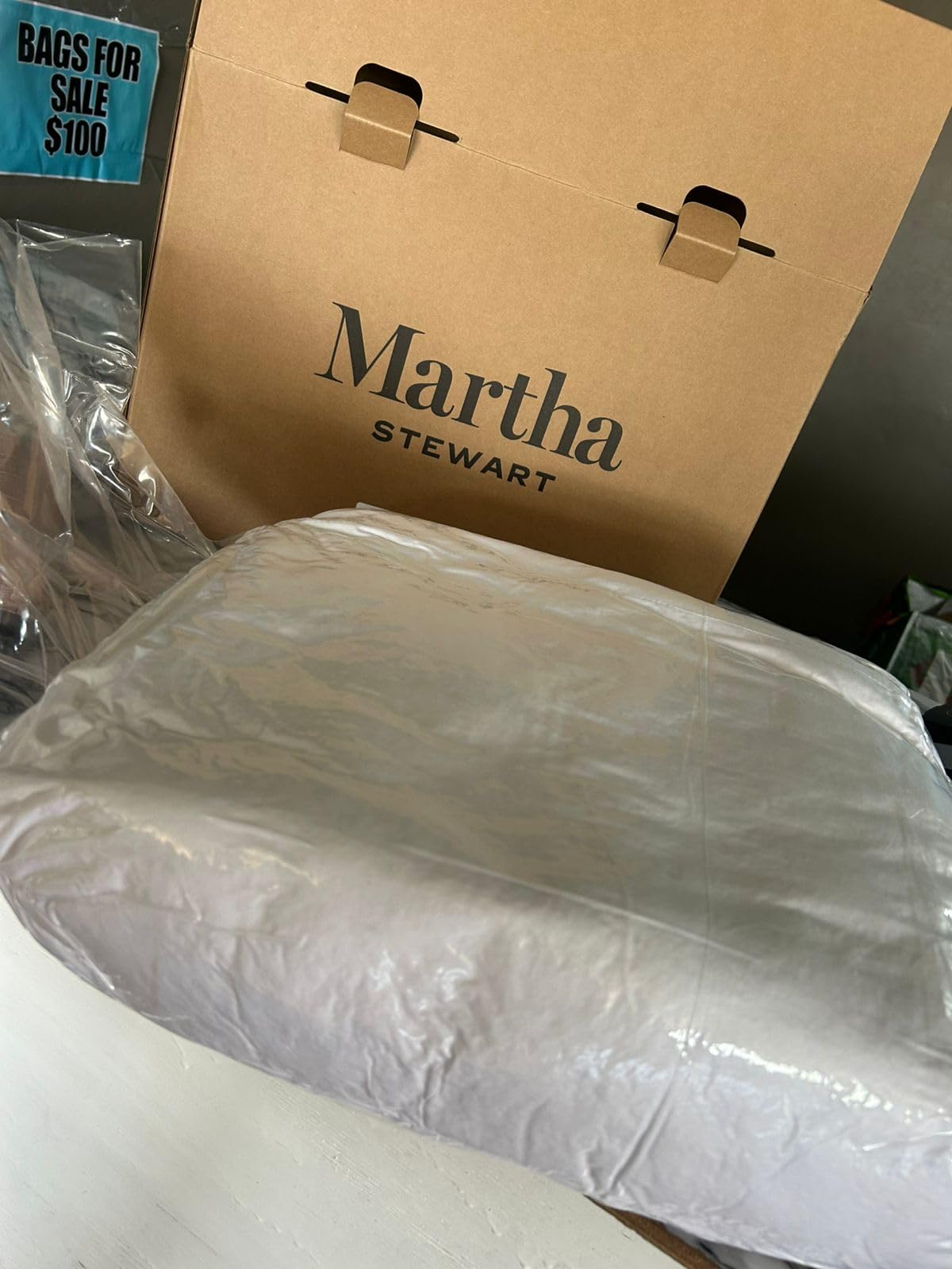 Martha Stewart Luxury White Goose Feathers Down Fiber Duvet Insert Queen Size - Hotel Collection 100% Cotton Comforter, All Season Medium Warmth customer photo 1
