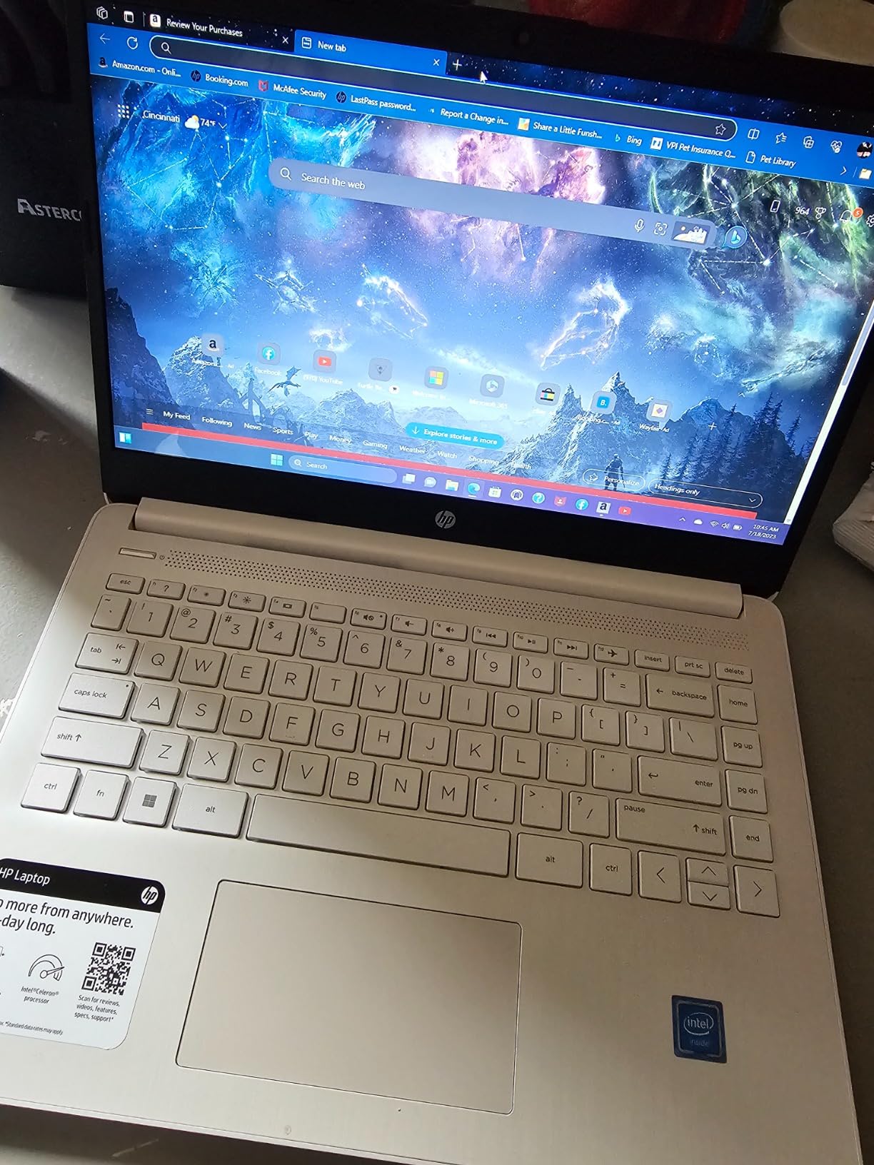 HP 15.6