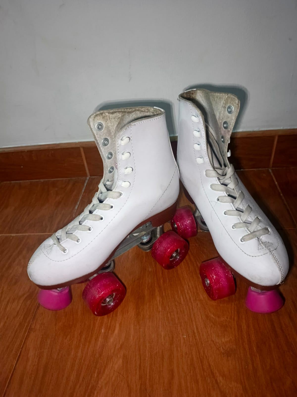 Chicago Skates Classic Quad Roller Skates for Women & Men - Durable & Top Performance, Adjustable High-Top Boots for Safe Indoor/Outdoor Roller Derby - 60mm PU Wheels & Semi-Precision Bearings customer photo 2